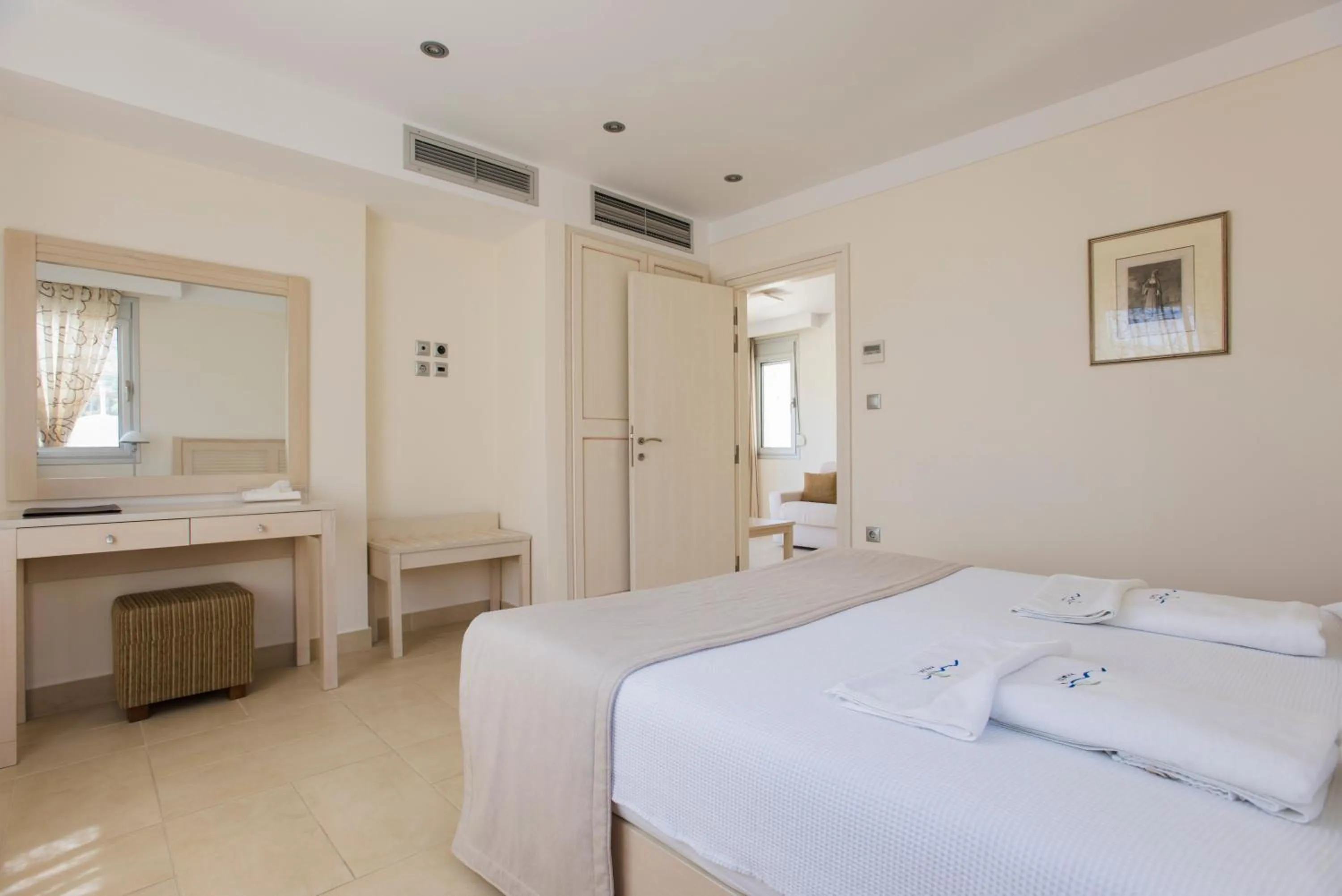 Bed in Almiriki Chios Rooms & Apartments