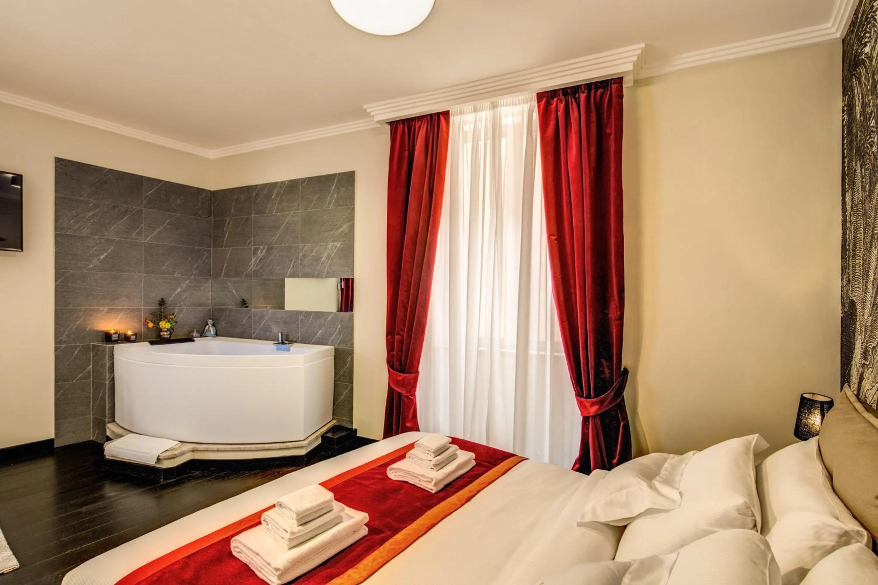 Bedroom, Bed in PAX hotel