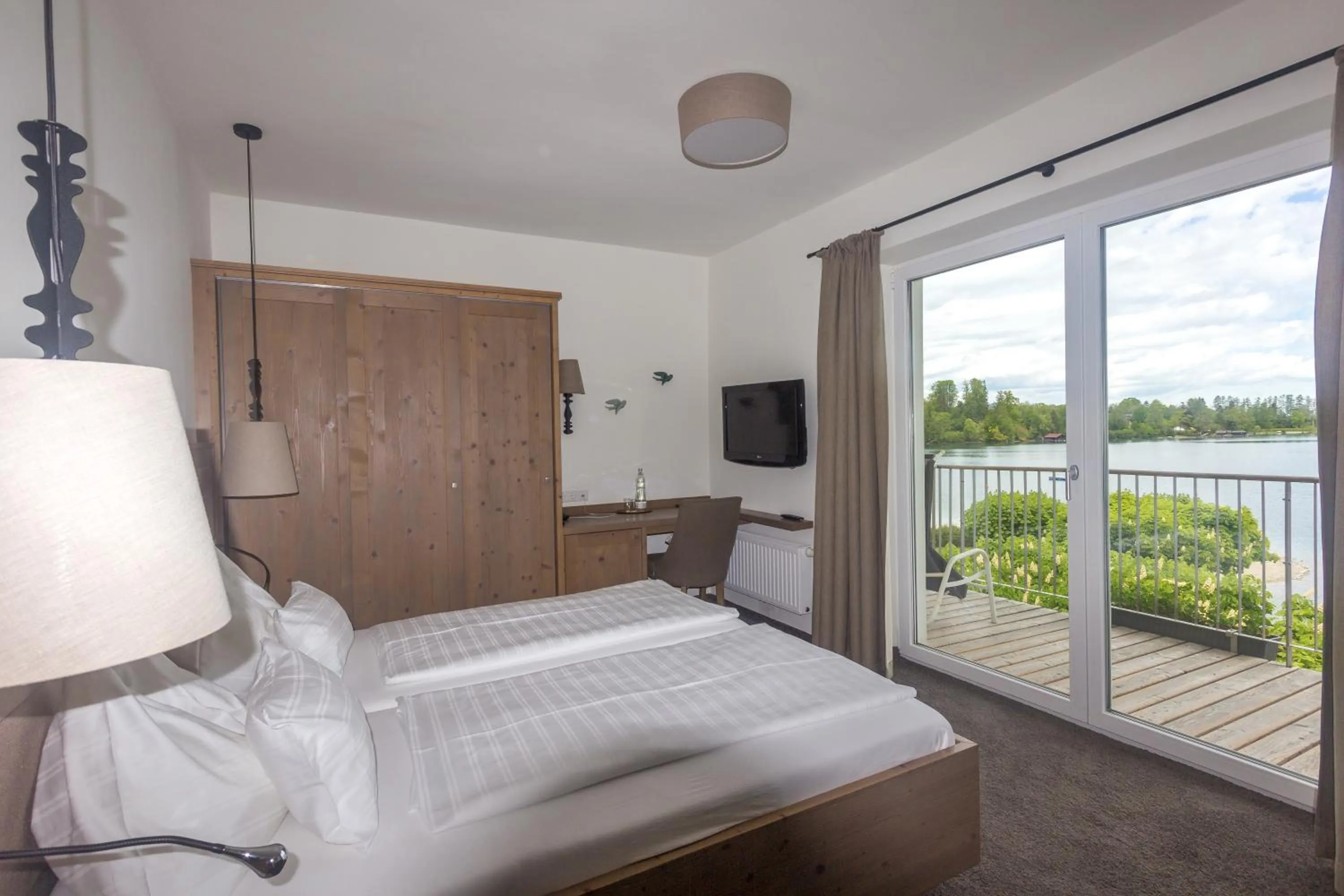 Photo of the whole room, Bed in Hotel Stadler am Attersee