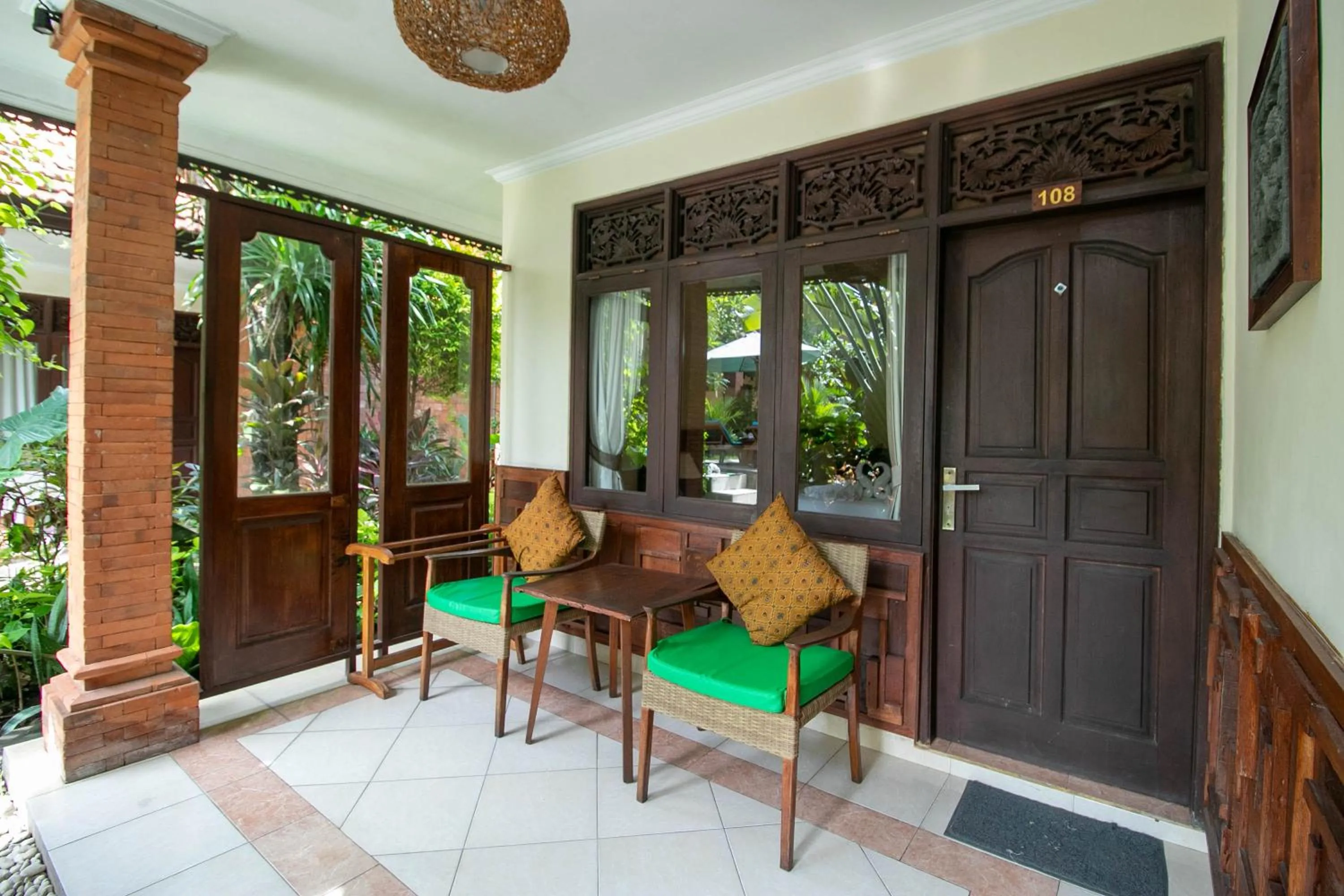 Balcony/Terrace in Mina Pelasa Hotel