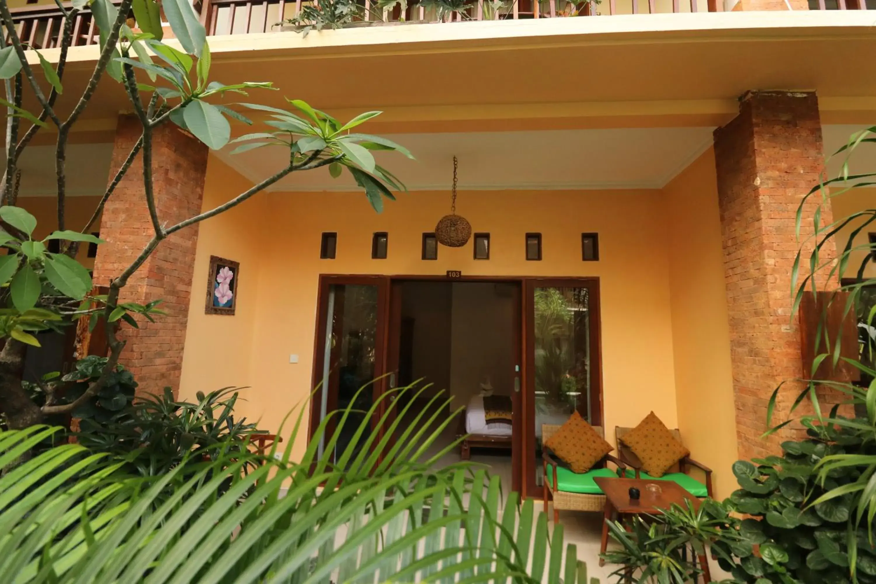 Deluxe Twin Room in Mina Pelasa Hotel Deluxe Twin Room in Mina Pelasa Hotel