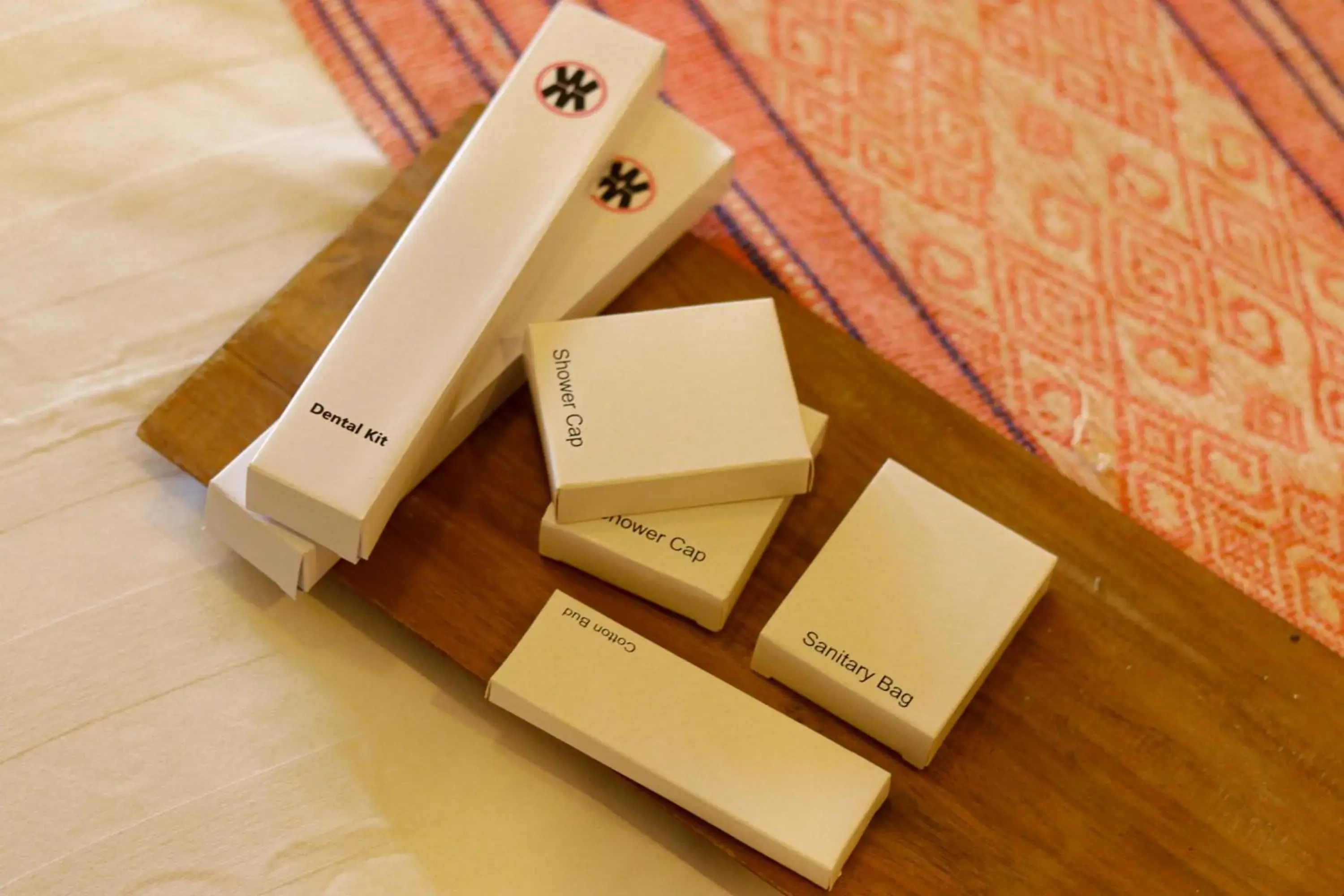 Twin Room with Pool View in Mina Pelasa Hotel Twin Room with Pool View in Mina Pelasa Hotel