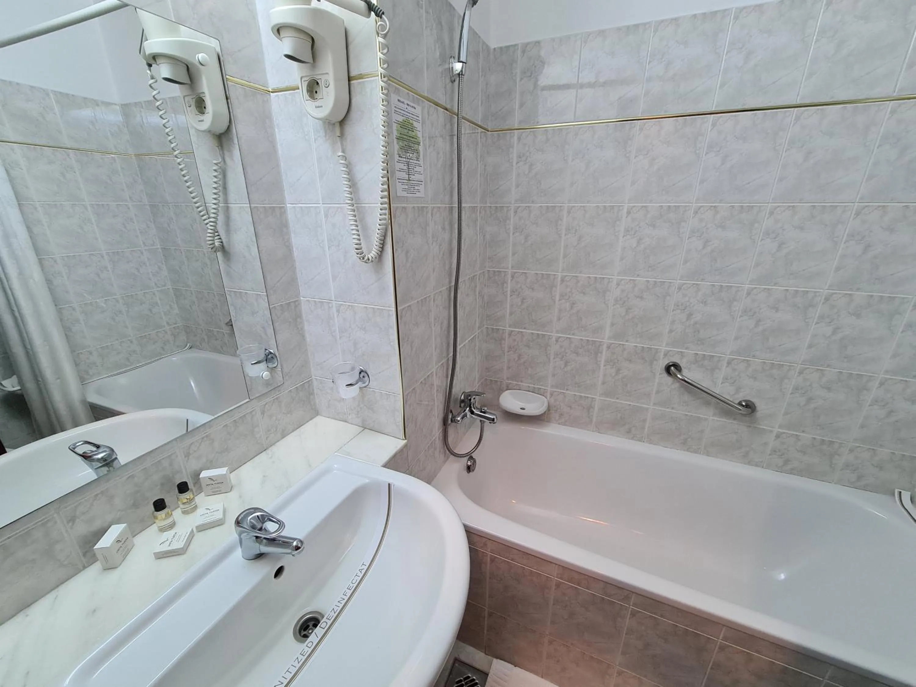 Bathroom in Hotel Belvedere