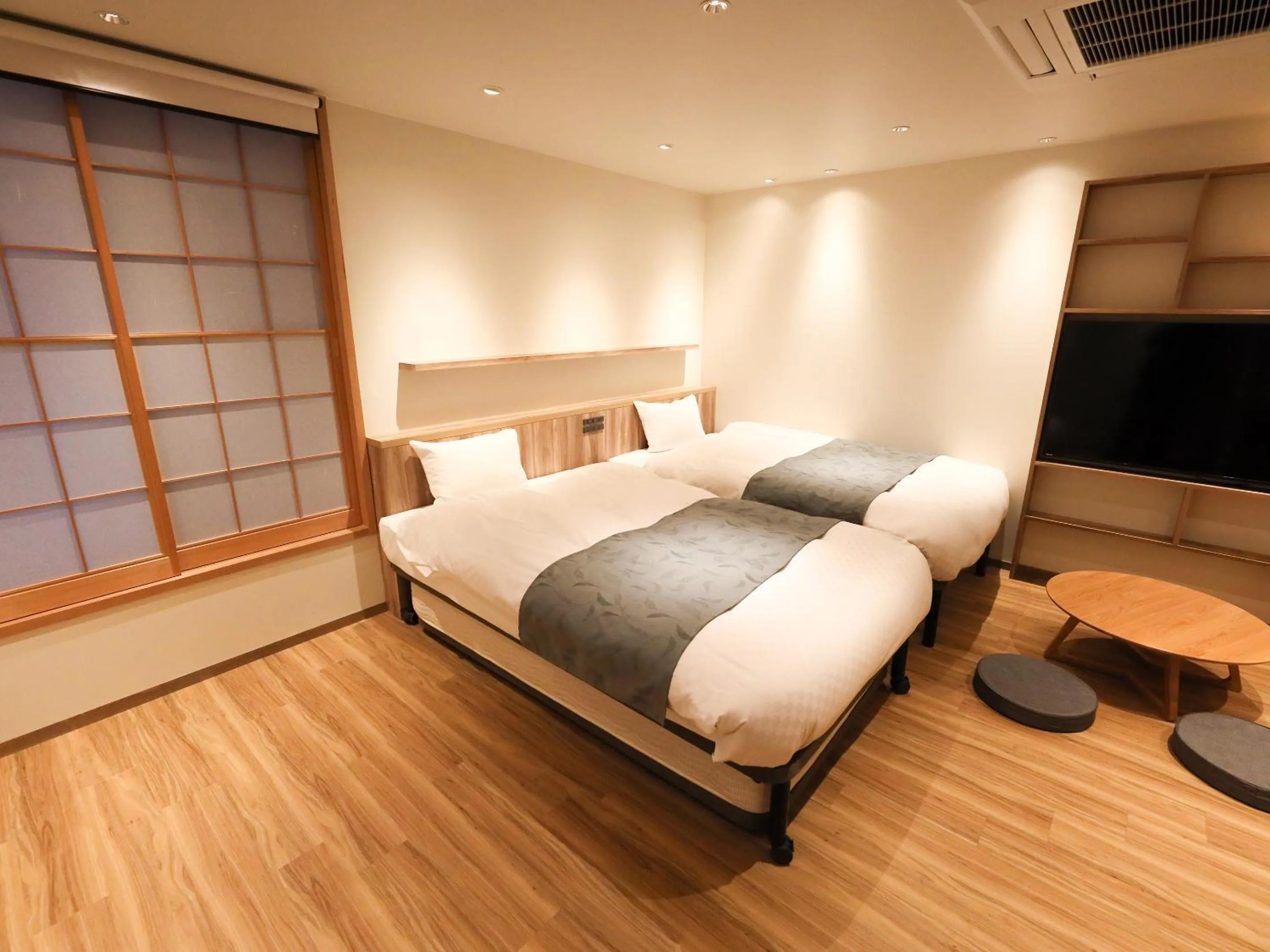 Photo of the whole room, Bed in Hakuba Ryujin Onsen RYOKAN SUI