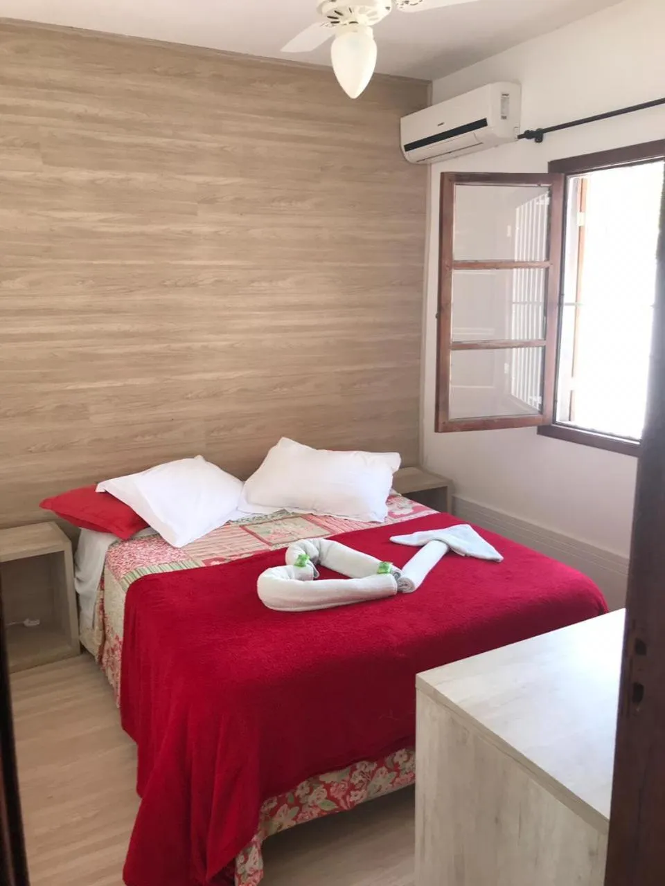 Bedroom, Bed in Aconchegos Ile de France