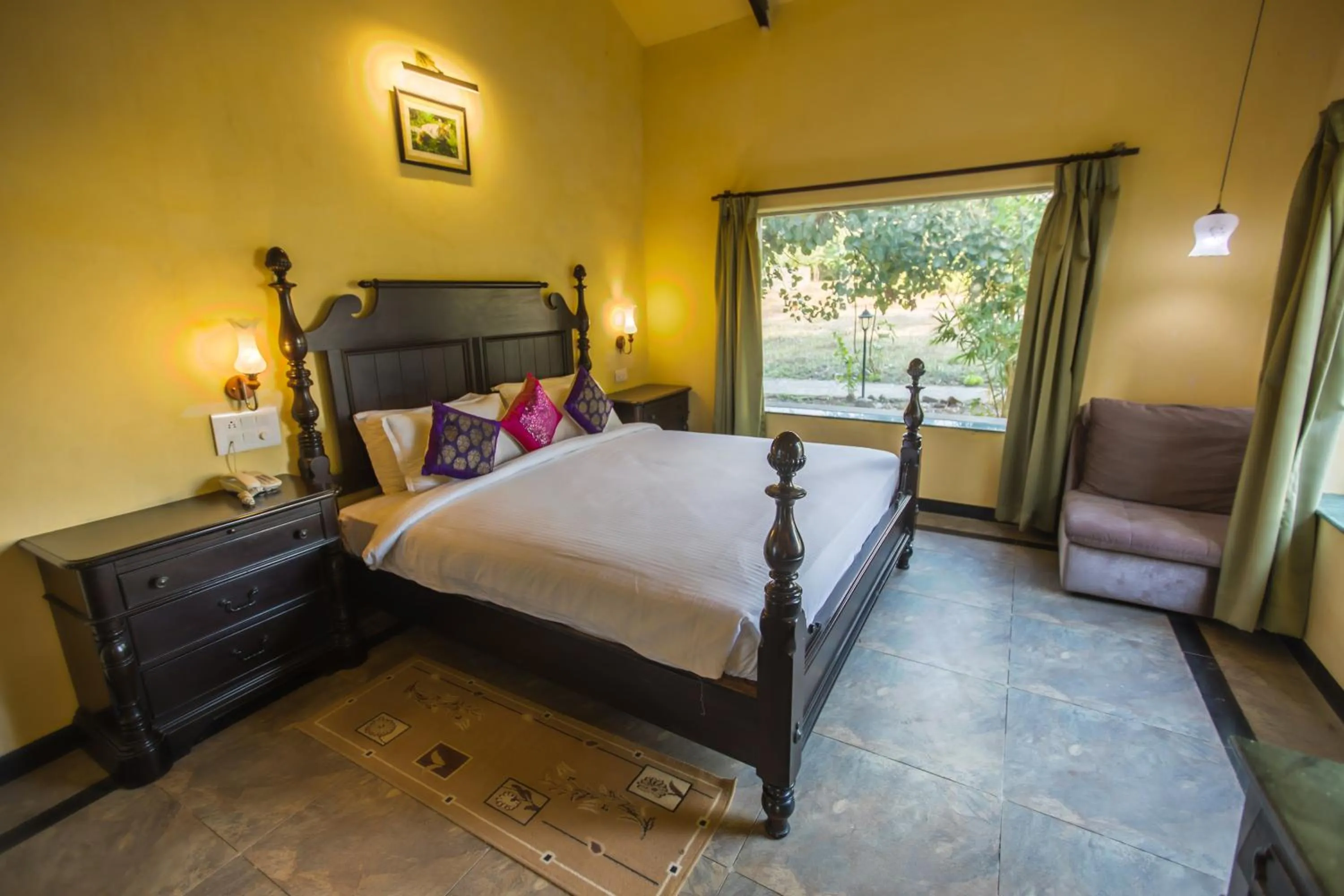 Bedroom, Bed in Tuli Veer Bagh Resort