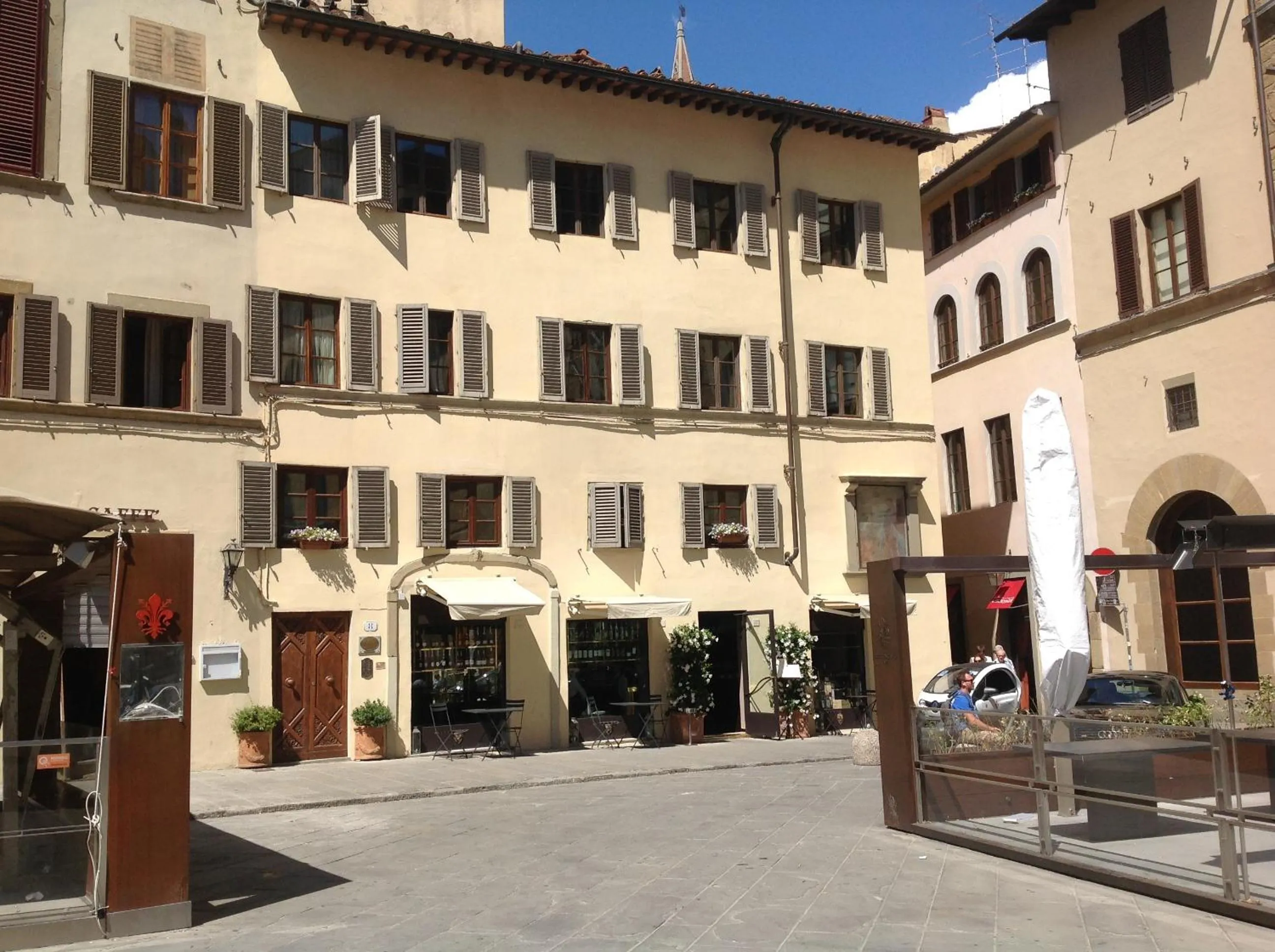 Nearby landmark in La Casa Del Garbo - Luxury Rooms & Suite