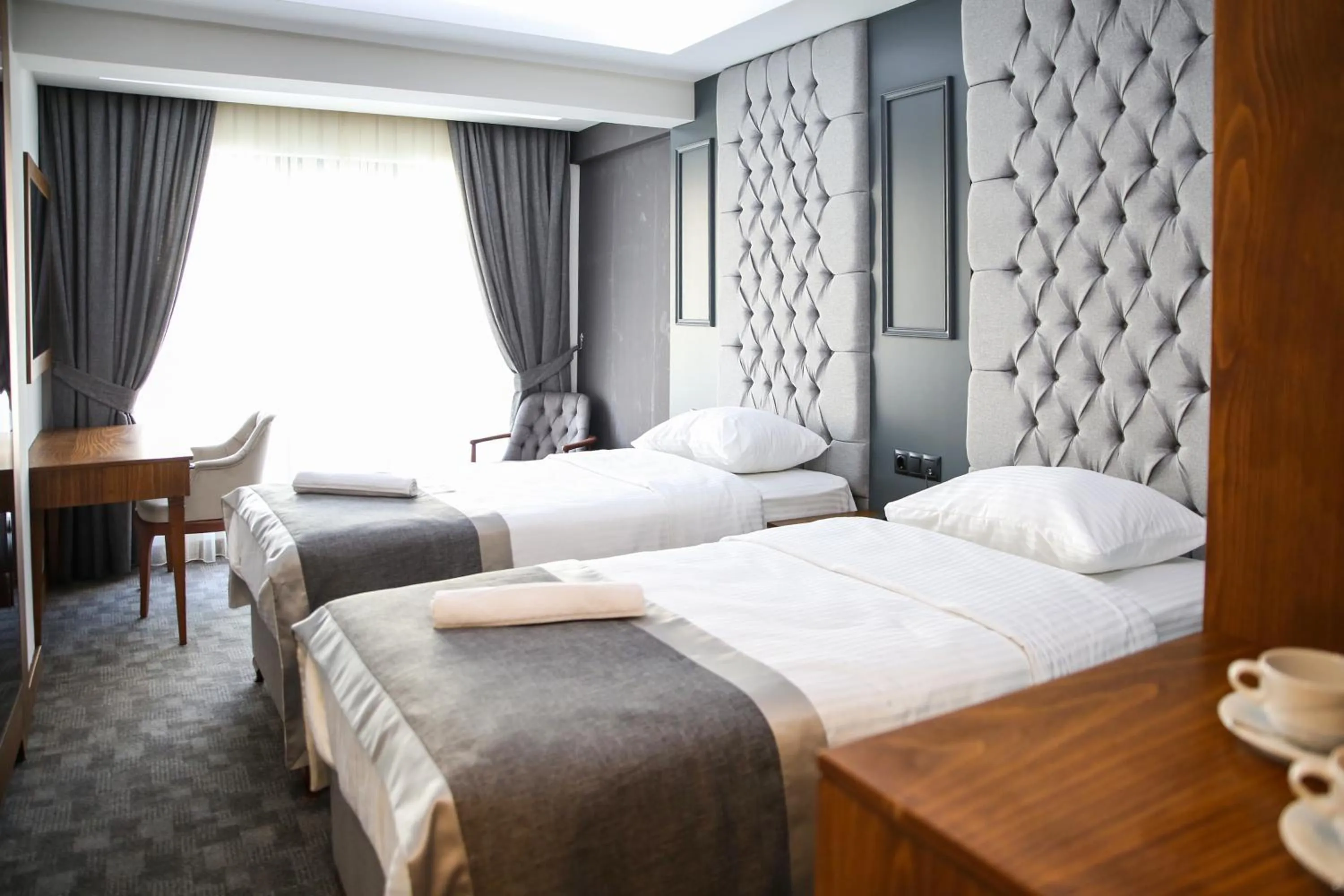 Bed in New Gate Hotel