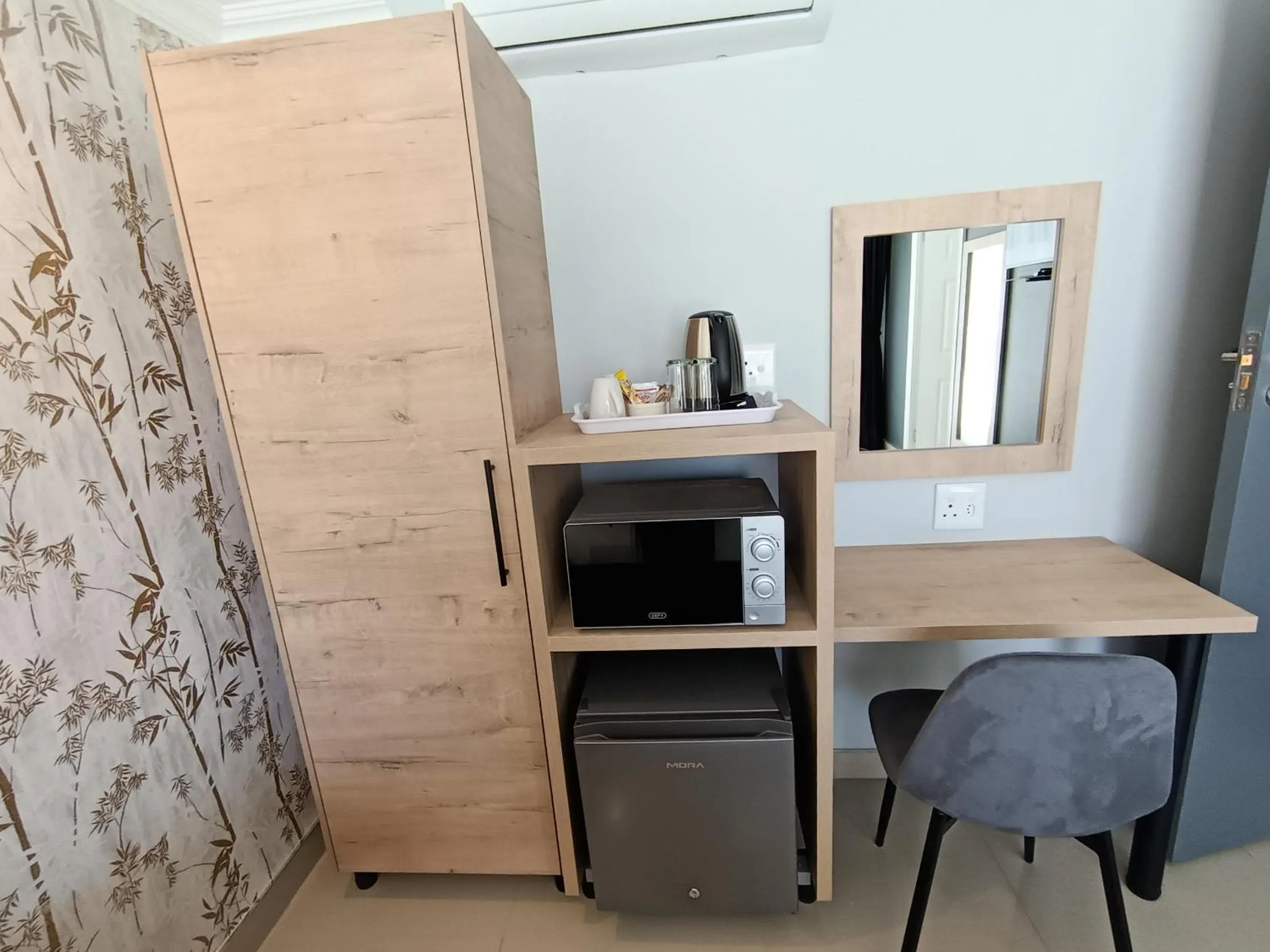 Kitchen or kitchenette in Bayside Hotel Empangeni