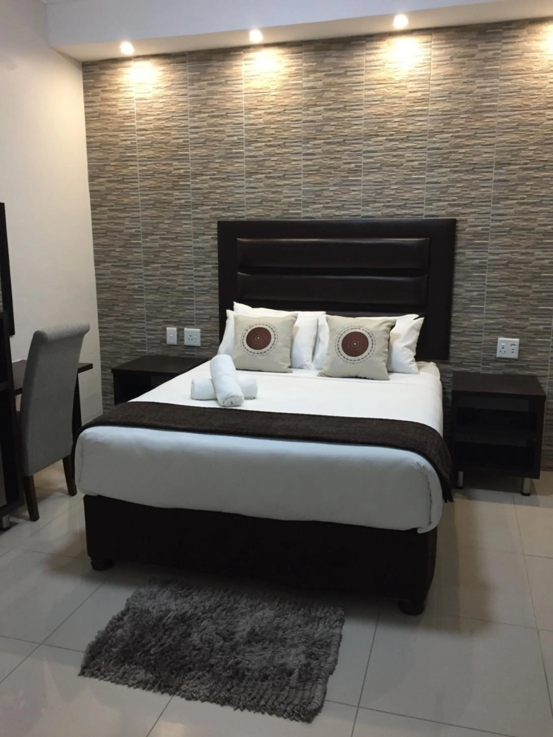Bedroom, Bed in Bayside Hotel Empangeni