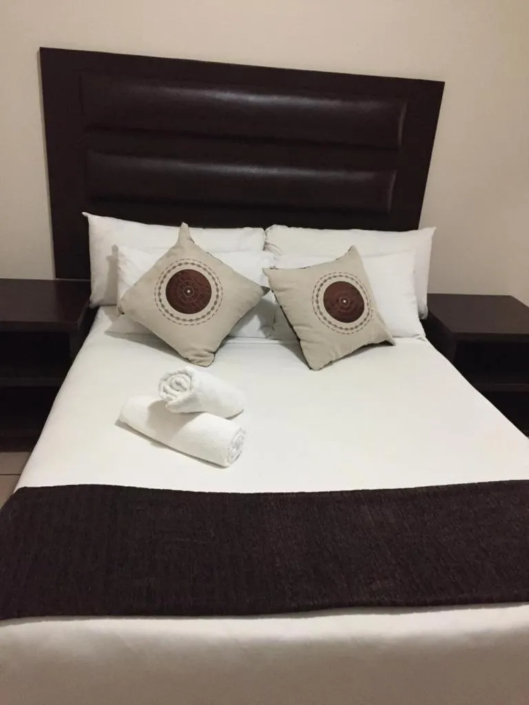 Bedroom, Bed in Bayside Hotel Empangeni