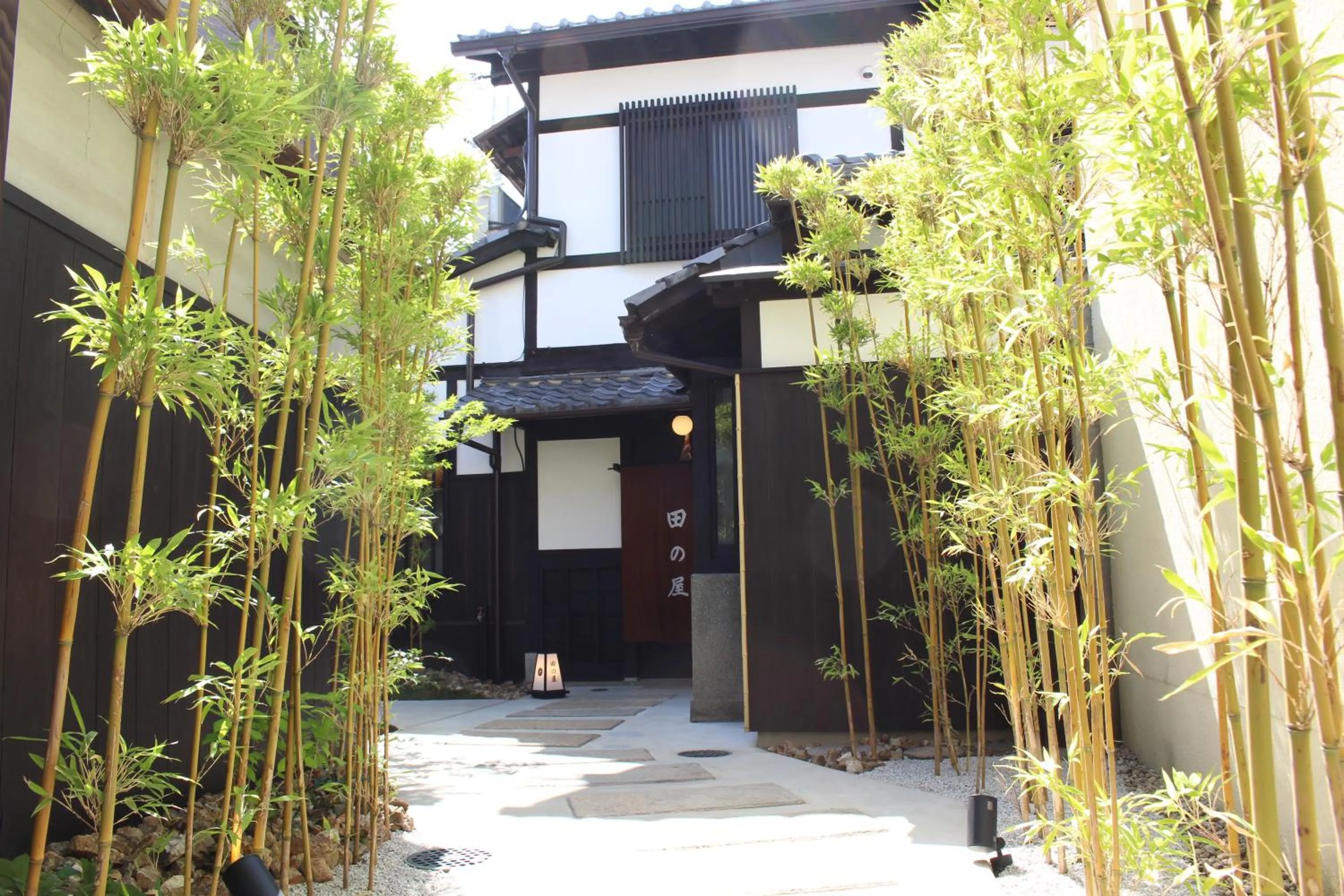 Property building in Ryokan Tanoya
