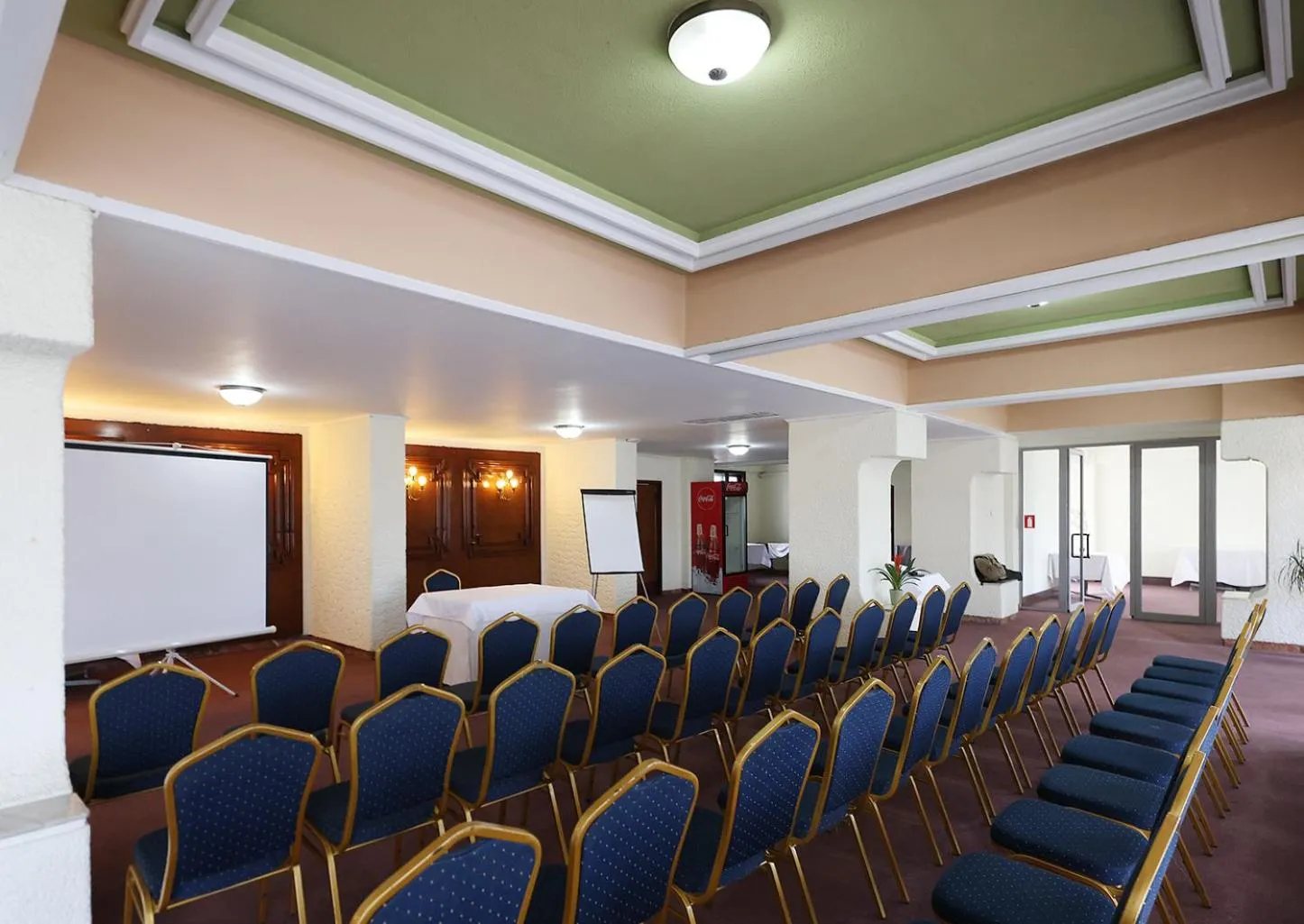 Meeting/conference room in Hotel Moldova