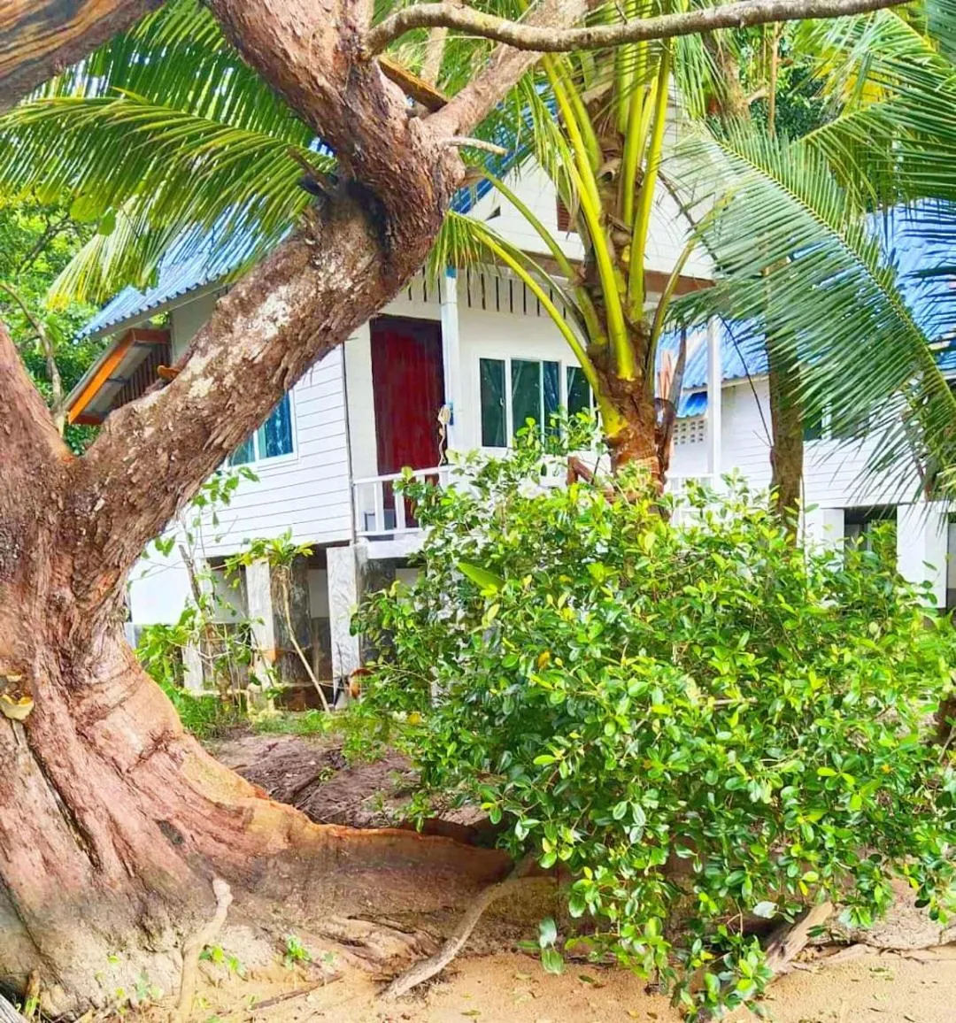 Baan Suan Kayoo 2 Buffalo Bay Aow Khao Kwai