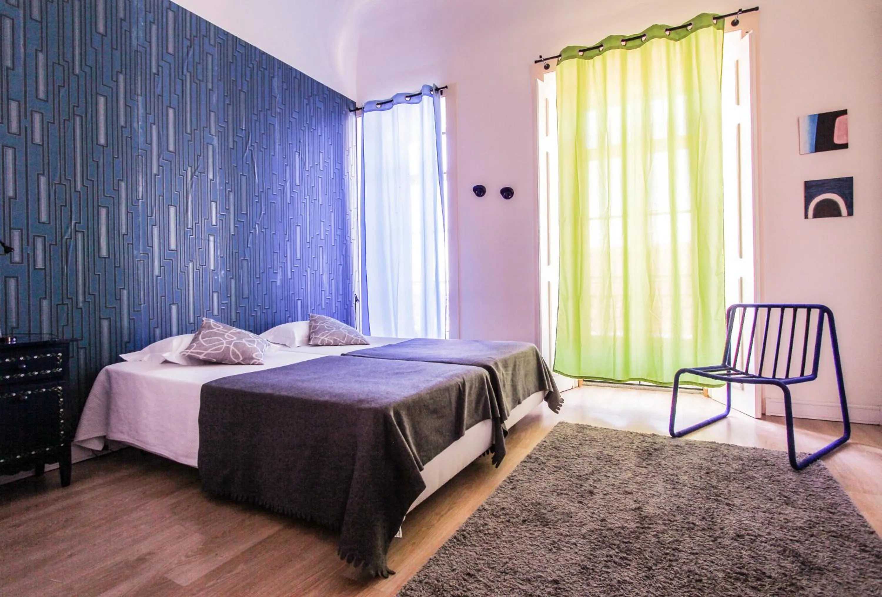 Bedroom, Bed in Evora Inn