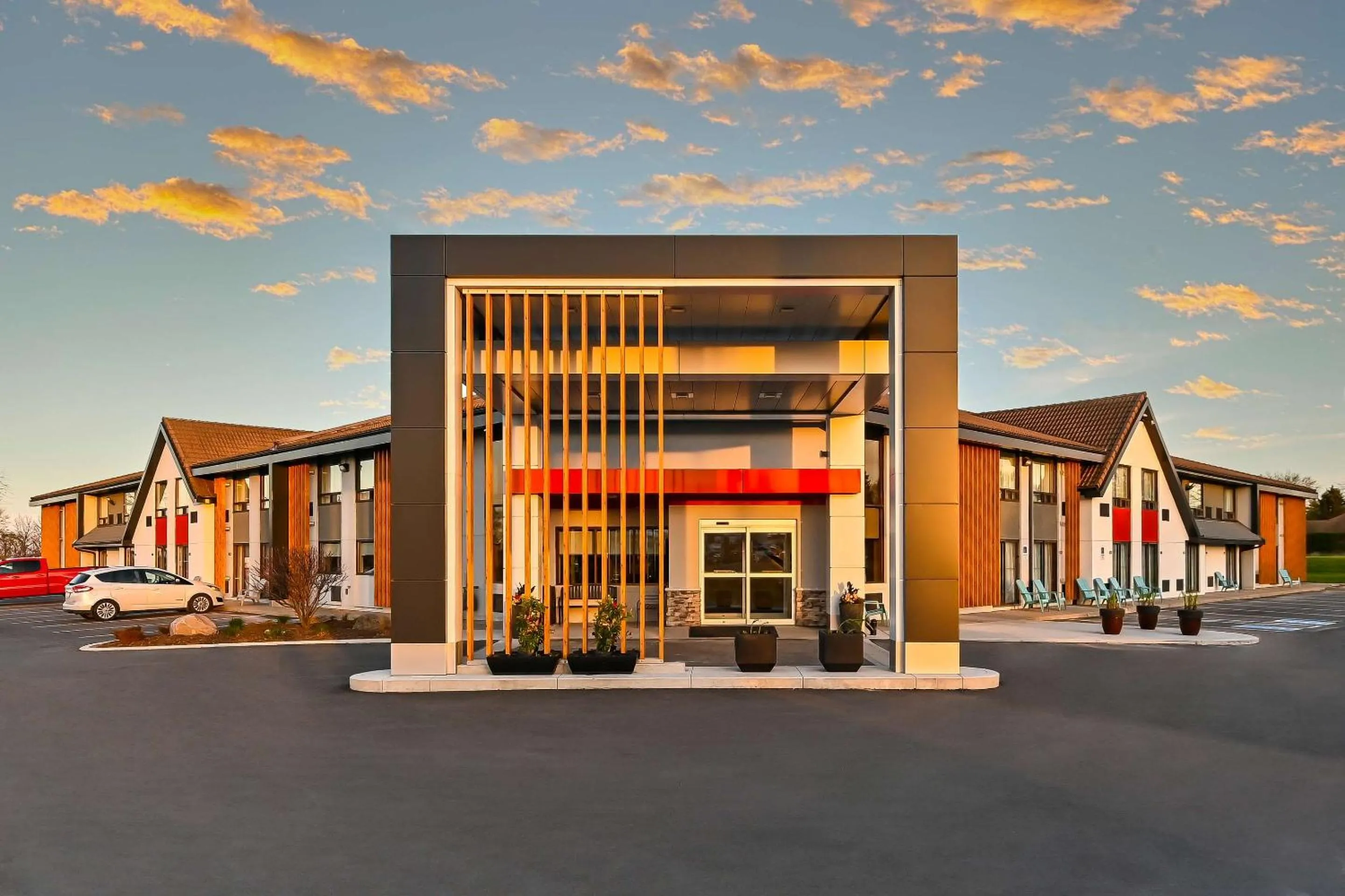 Property building in Comfort Inn