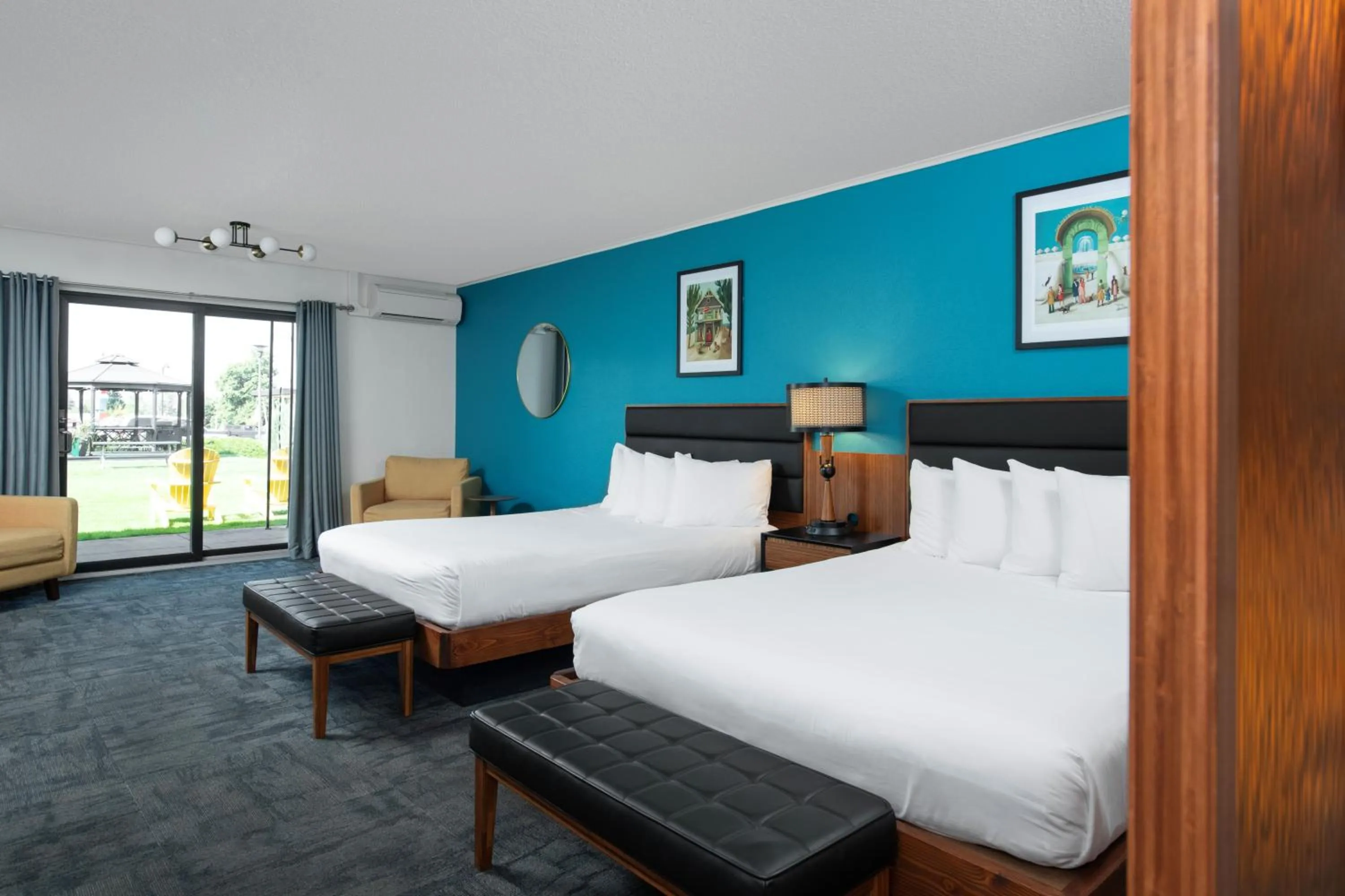 Bed in Sapphire Motel Midtown Bozeman