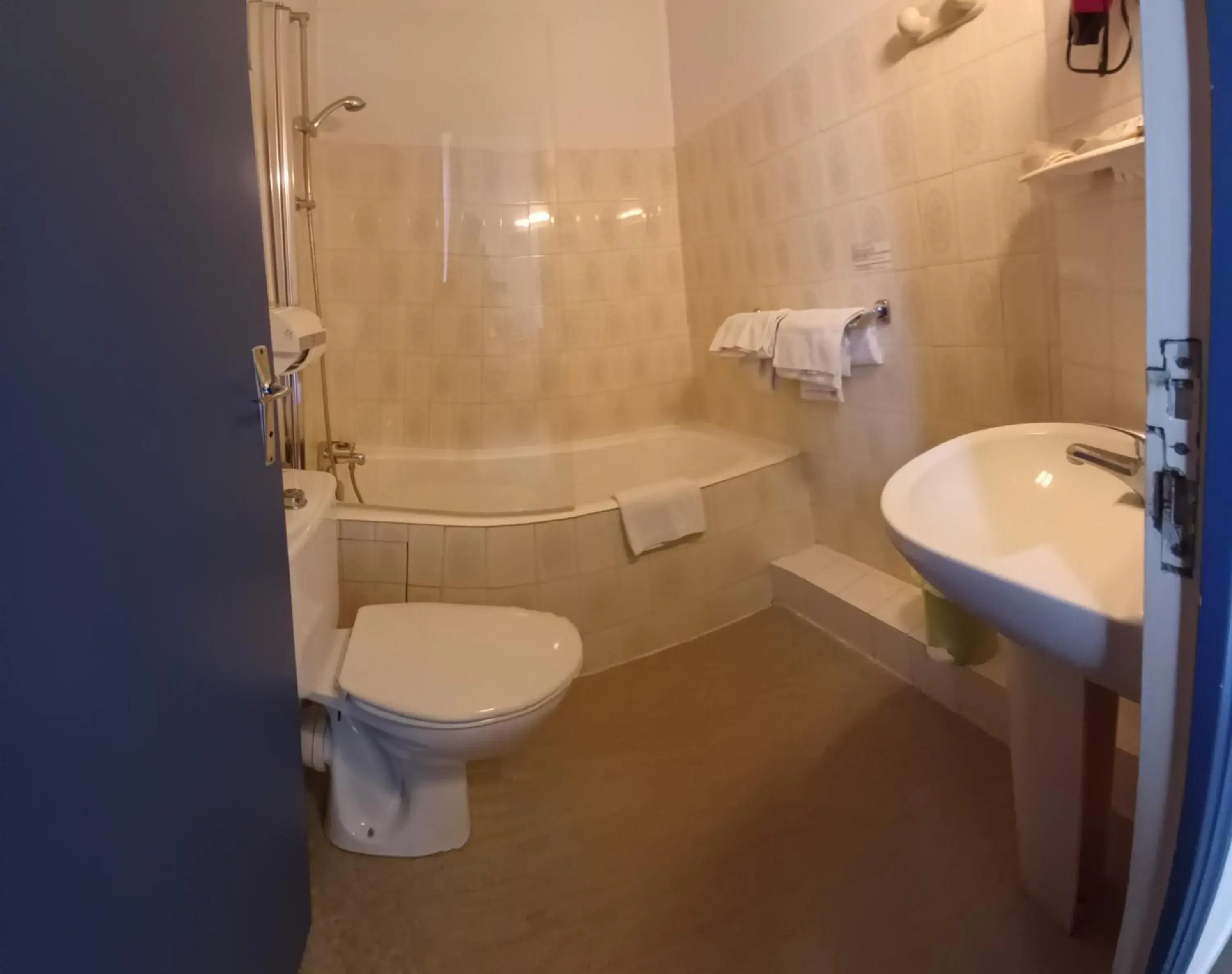Double Room in Ker Annick Double Room in Ker Annick