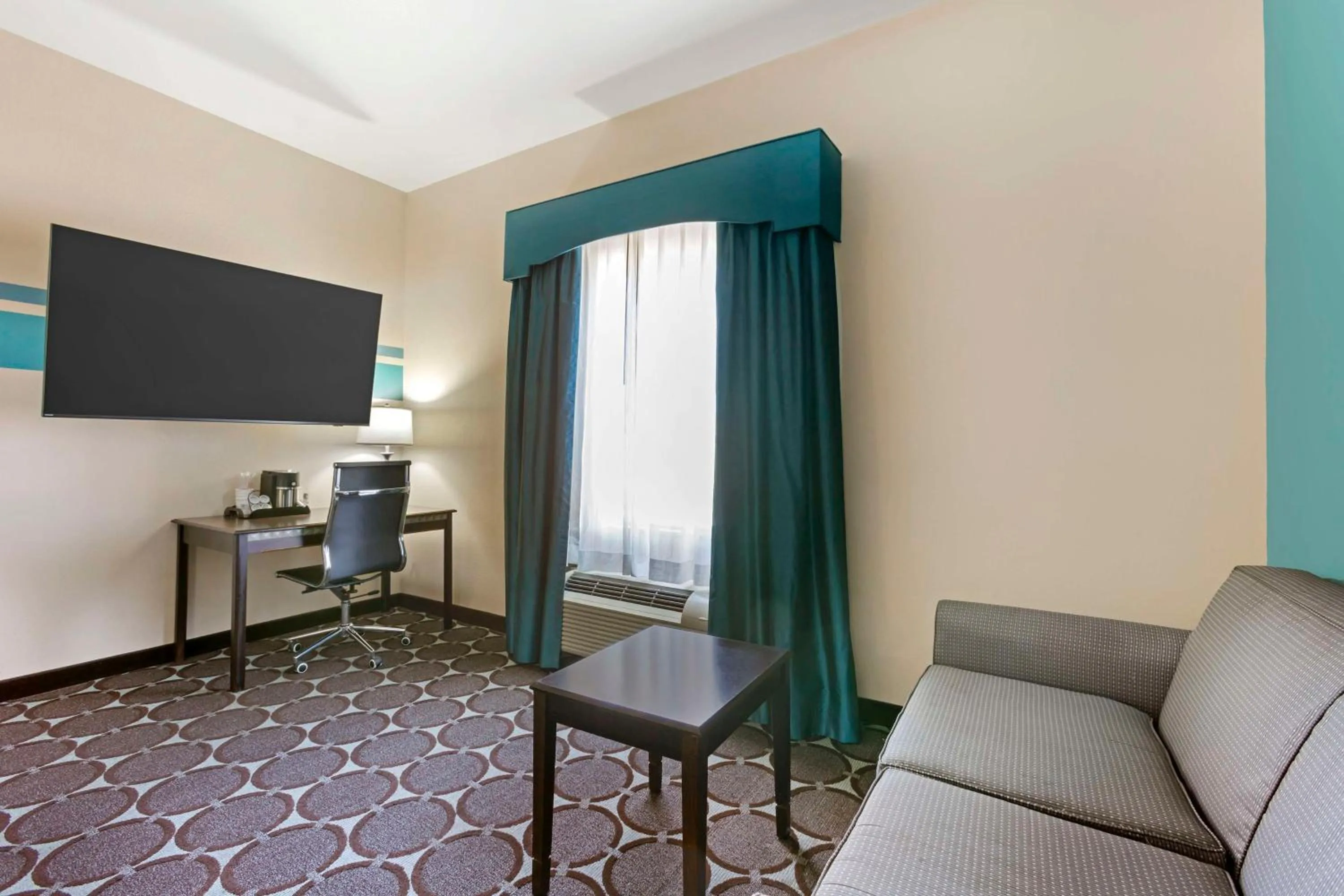 Bedroom in Best Western Sonora Inn & Suites