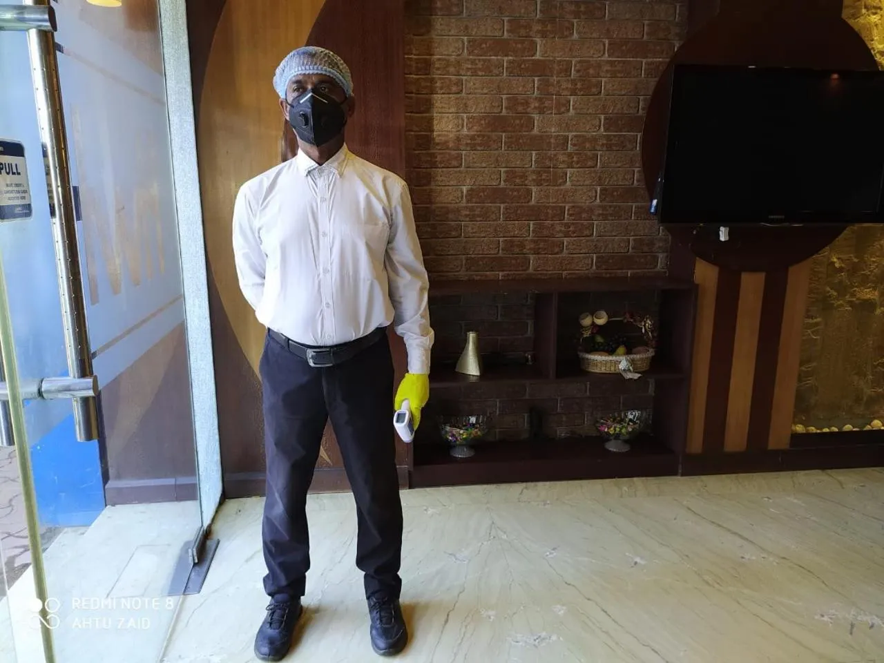 Staff in Hotel White House