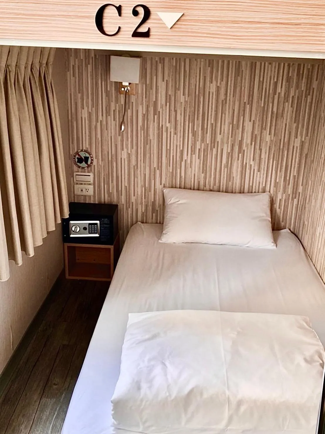 Bed in Old Door Hostel & Bar