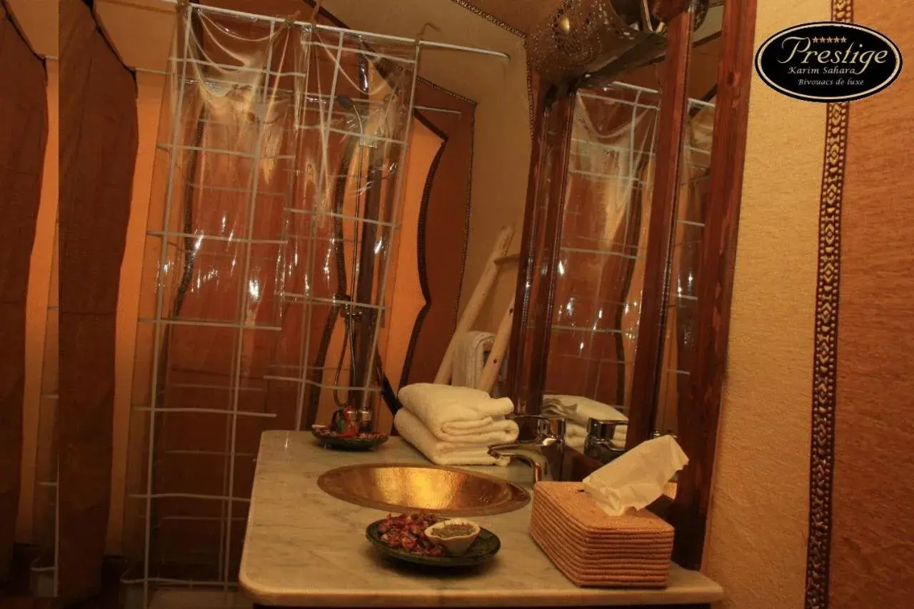 Tent (3 Adults) in Karim Sahara Prestige Tent (3 Adults) in Karim Sahara Prestige