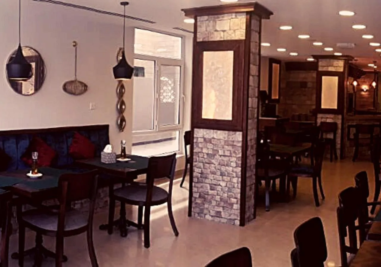 Restaurant/places to eat in The Seventh Star Hotel Suites