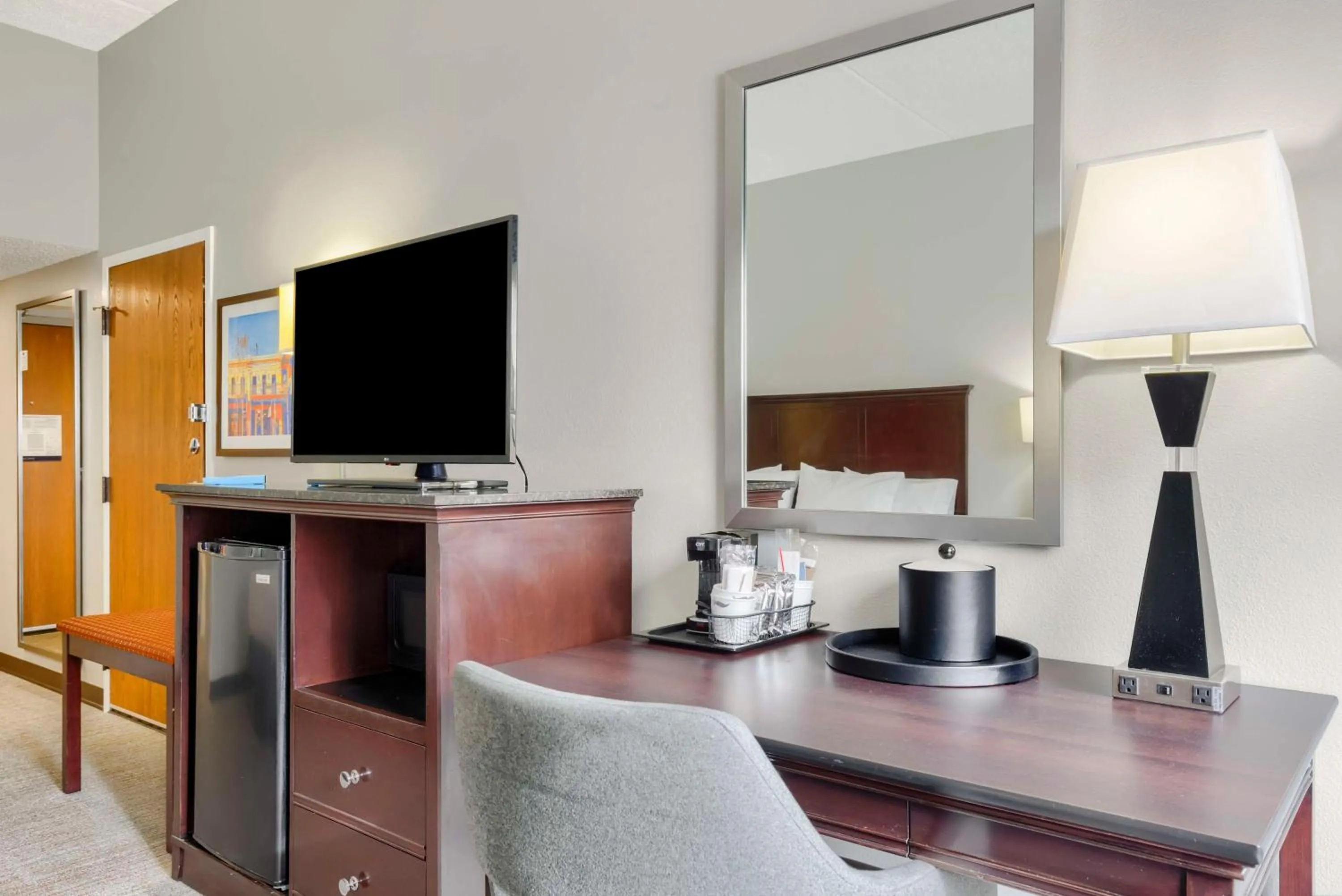 Bedroom in Hampton Inn Mobile-I-10/Bellingrath Gardens