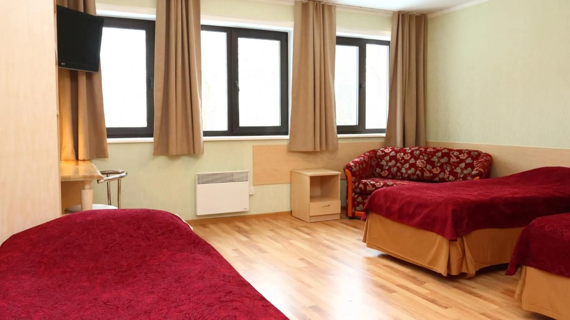 Bed in Hotel Karupesa