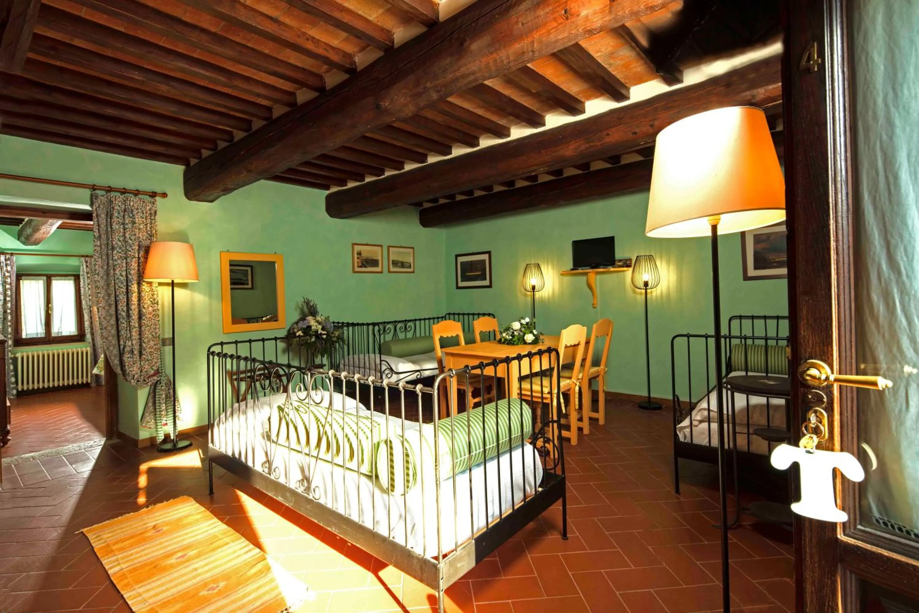 Photo of the whole room, Bed in Castello di Titignano
