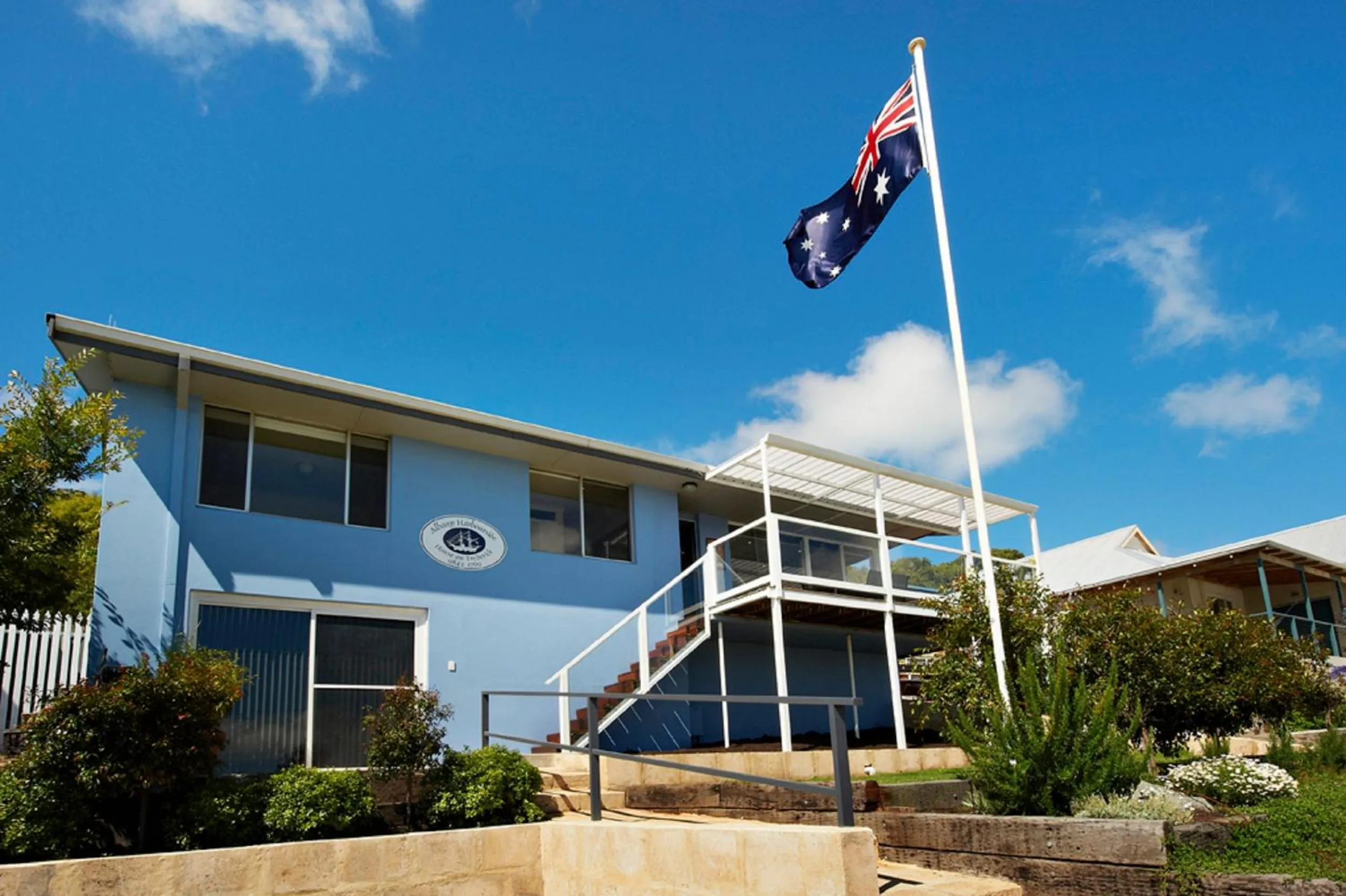 Facade/entrance in Albany Harbourside Apartments And Houses