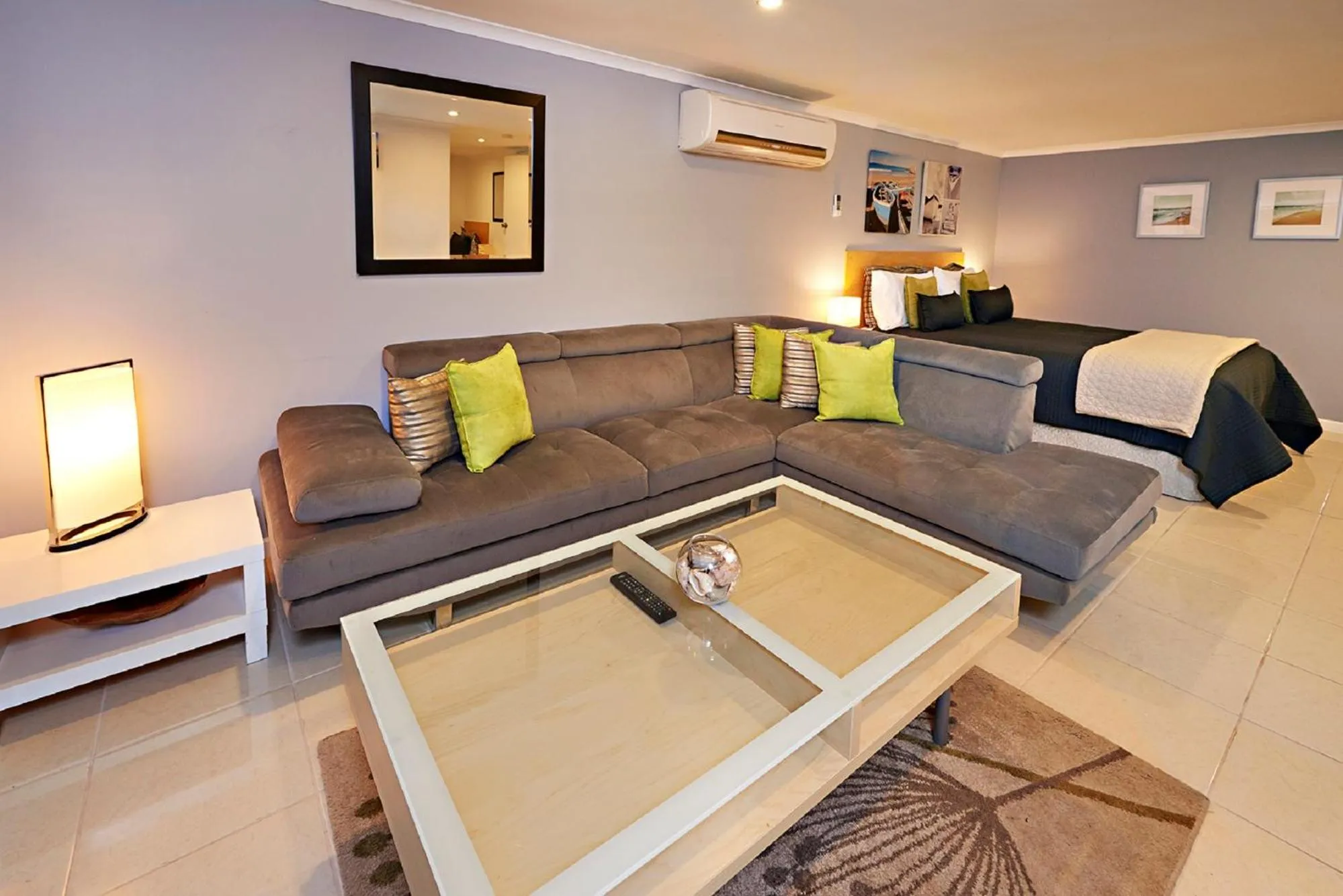 Living room in Albany Harbourside Apartments And Houses