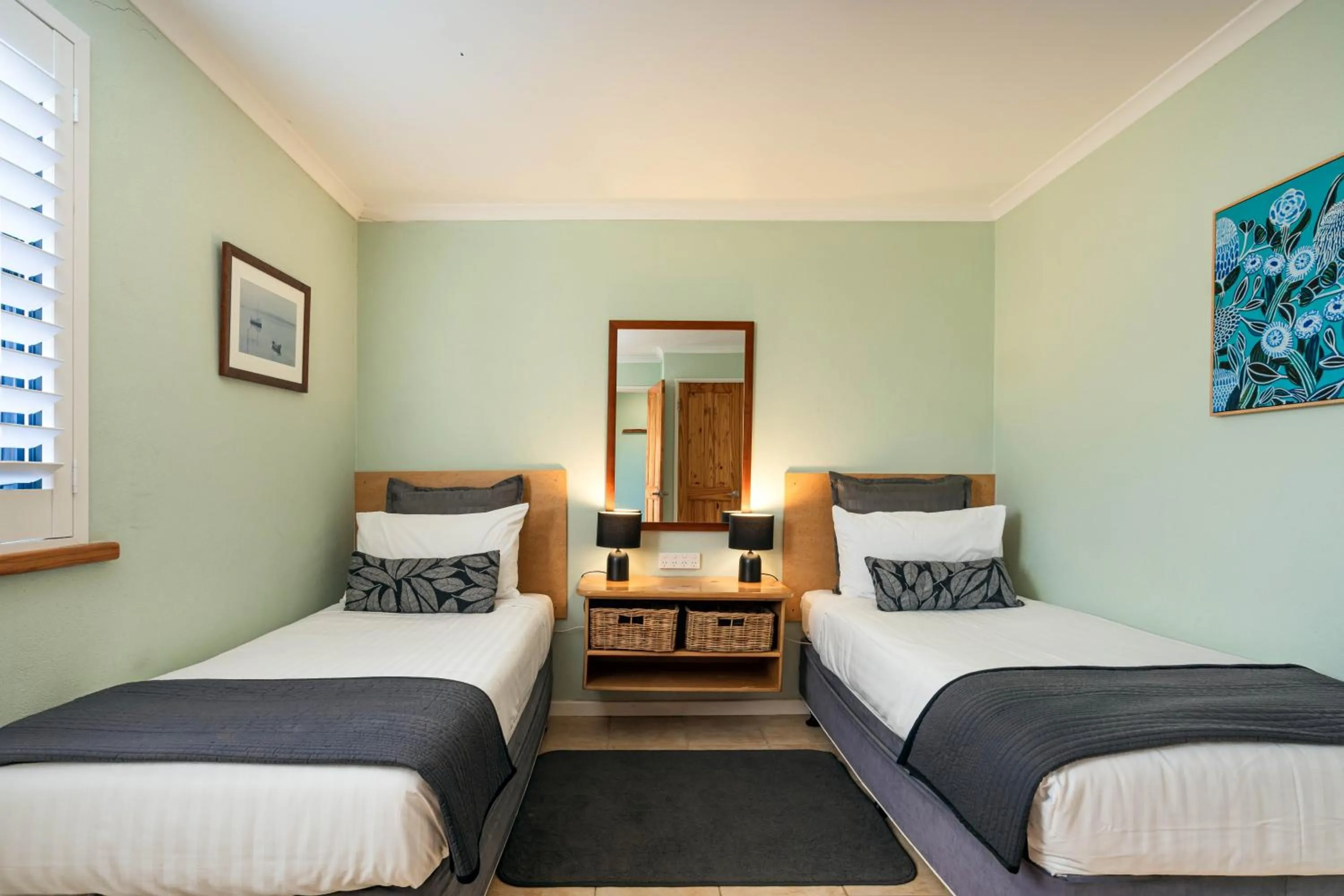 Bedroom, Bed in Albany Harbourside Apartments And Houses