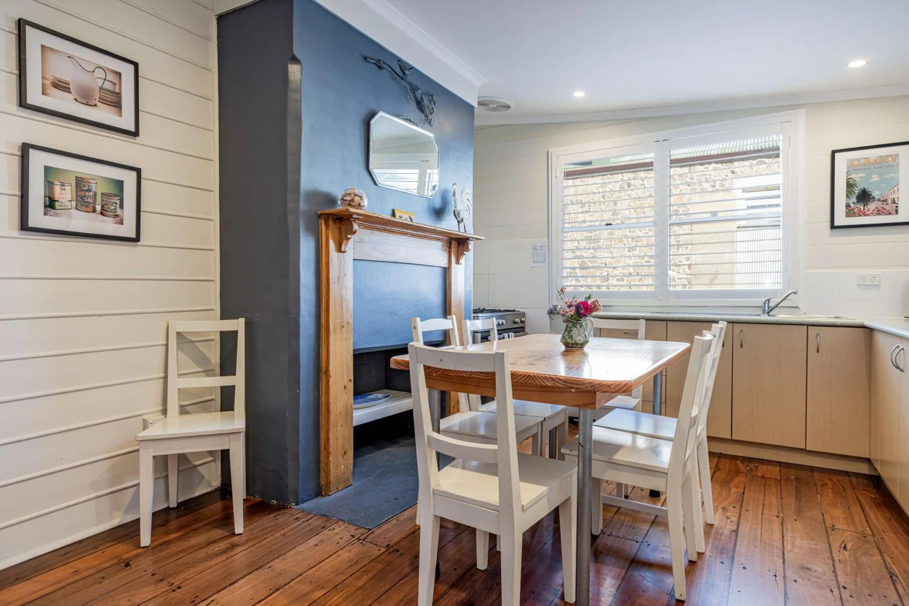Kitchen or kitchenette in Albany Harbourside Apartments And Houses