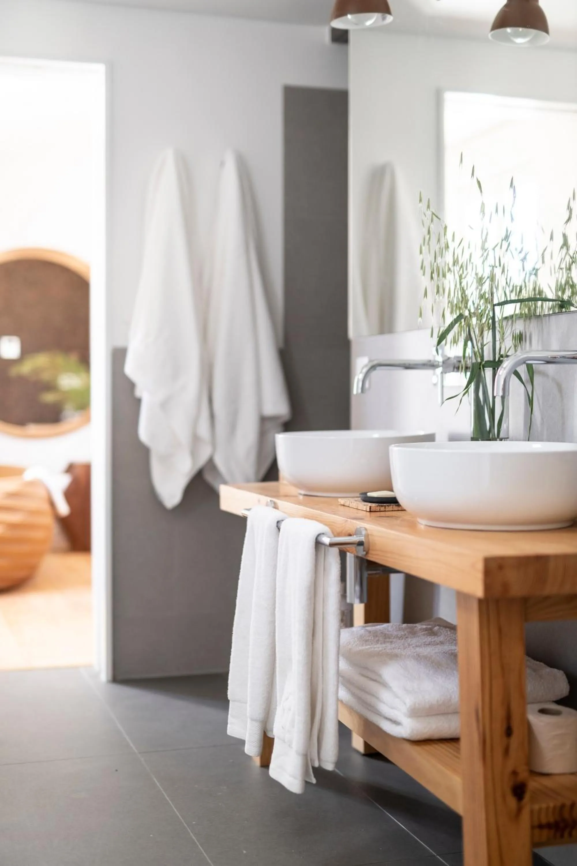 Craveiral Farmhouse by Belong Staying & Feeling