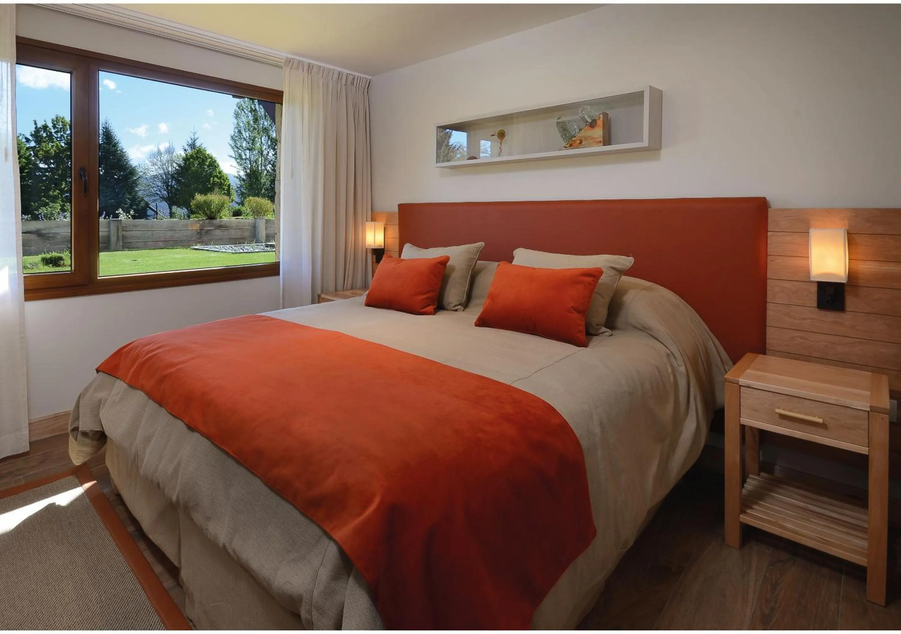 Bedroom, Bed in Huenú by DOT Boutique