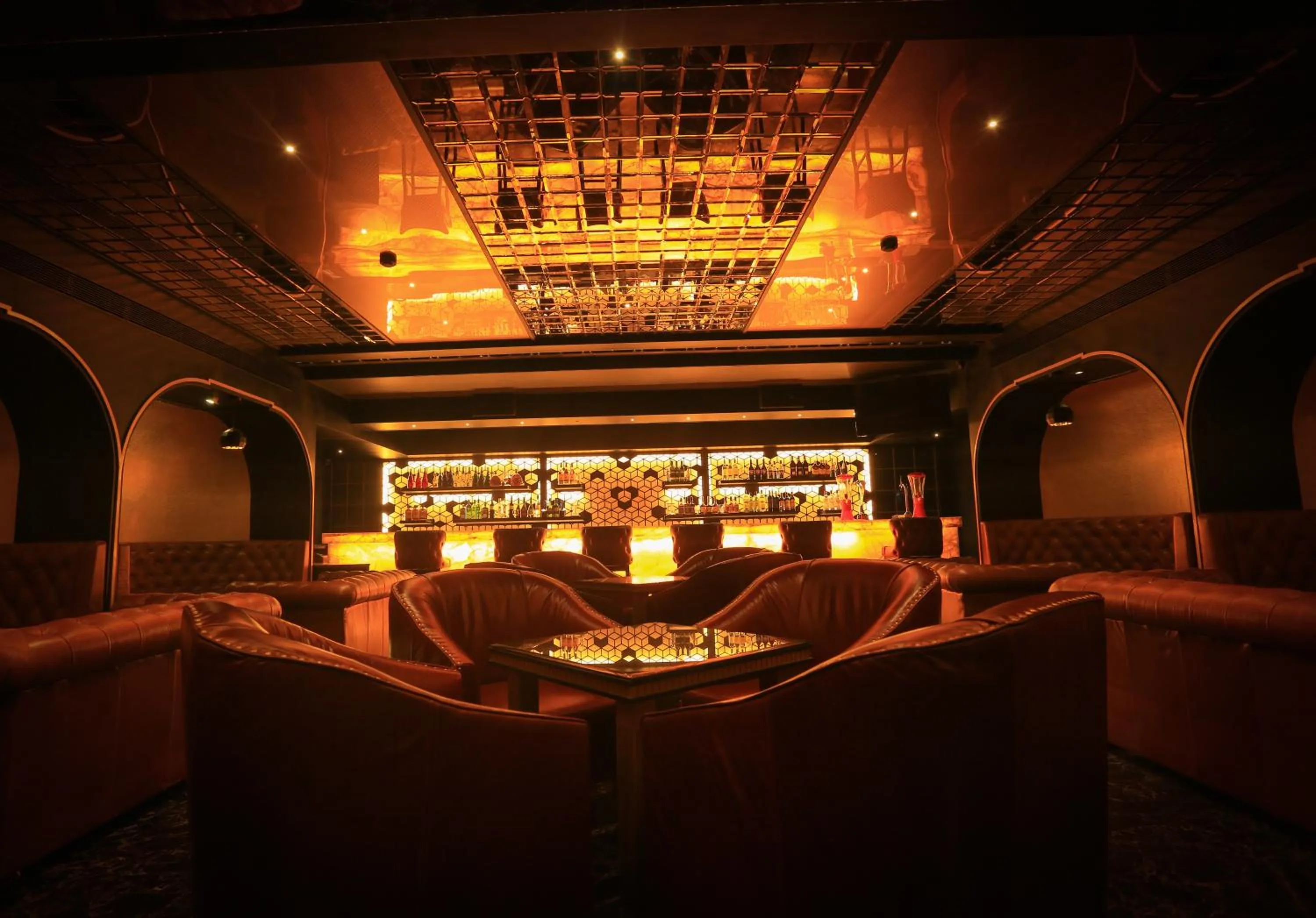 Nightclub / DJ in Raj Park Hotel Chennai