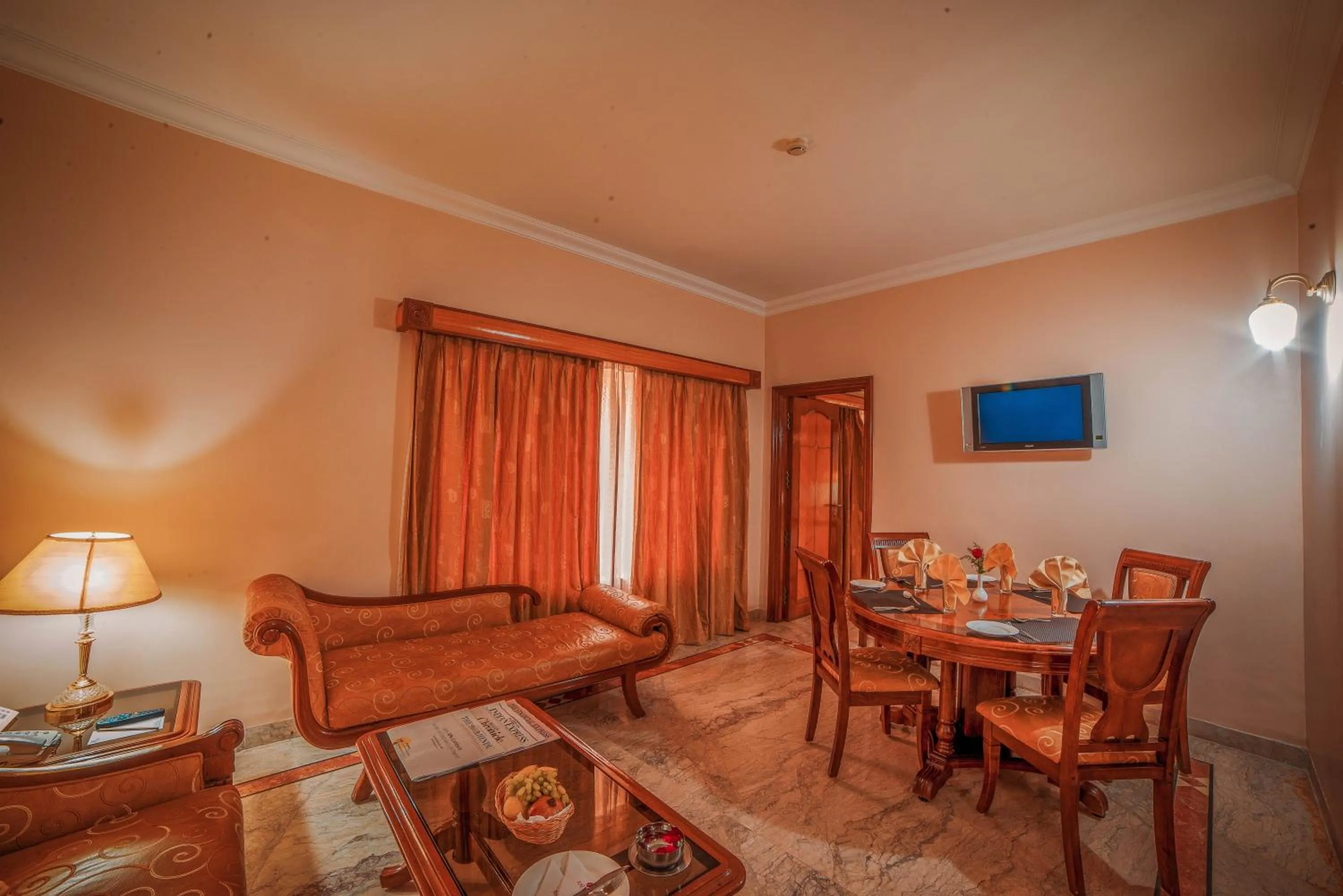 Living room in Raj Park Hotel Chennai