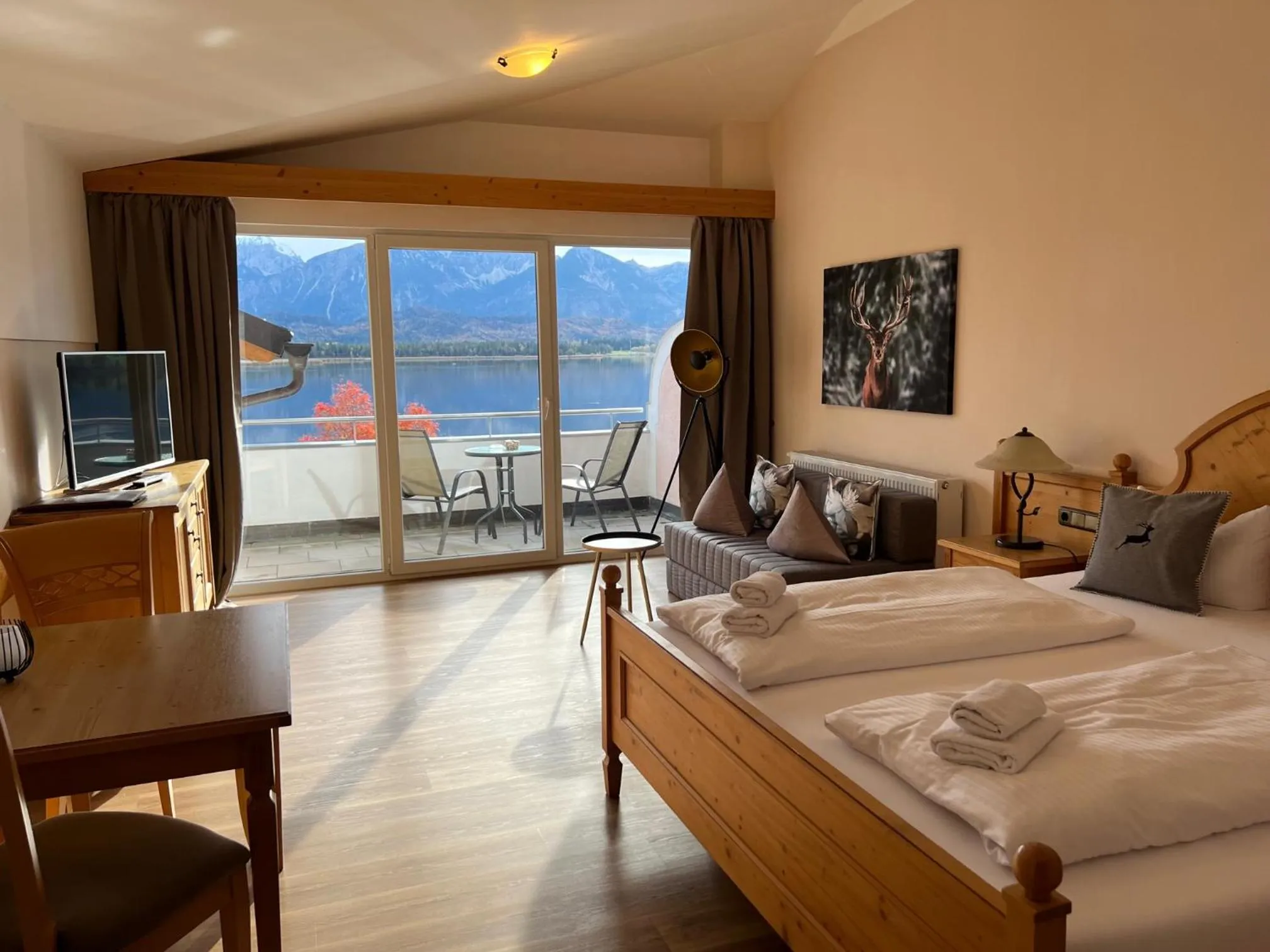 Bed in Hotel Fischer am See