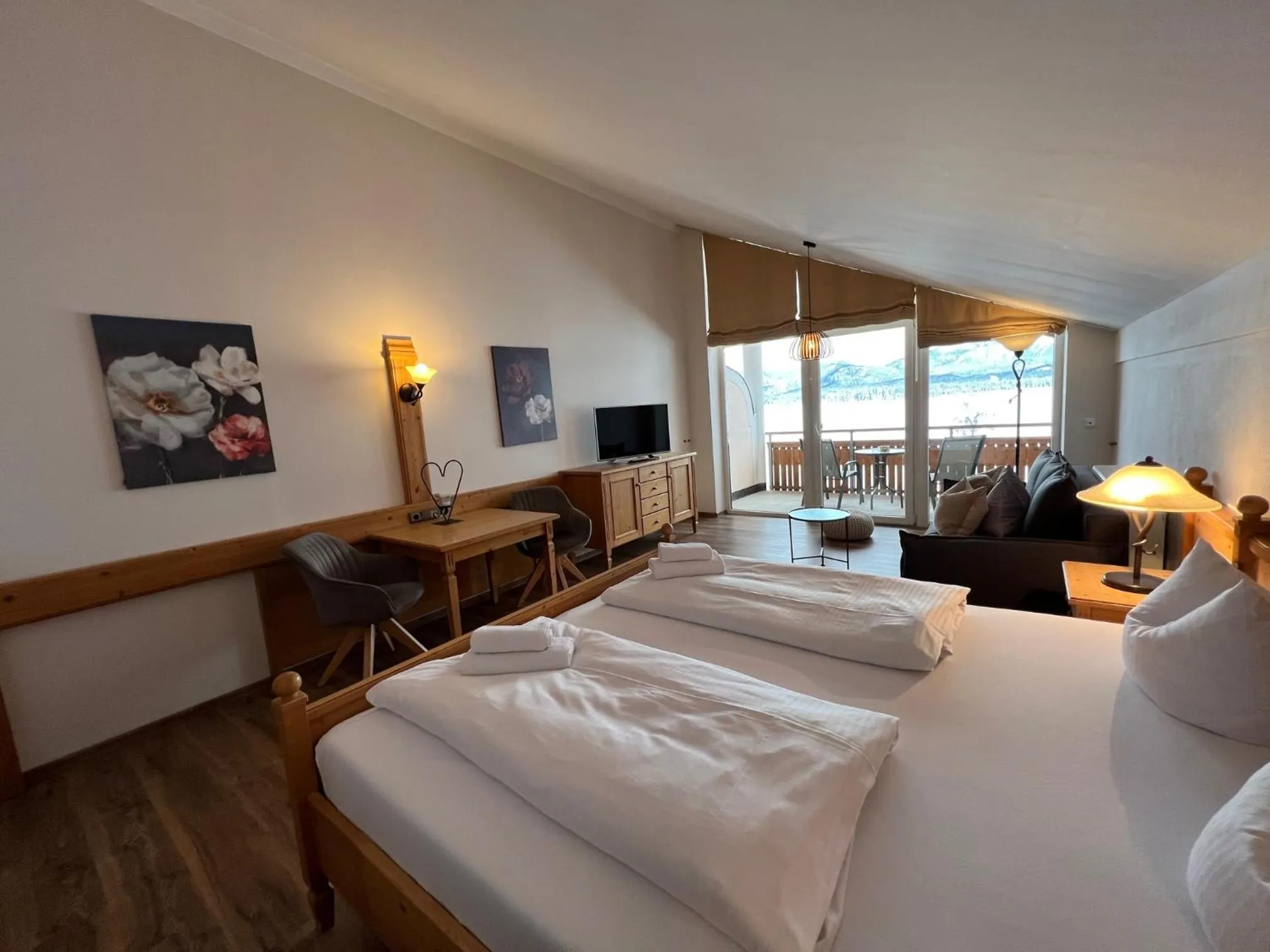 Bed in Hotel Fischer am See