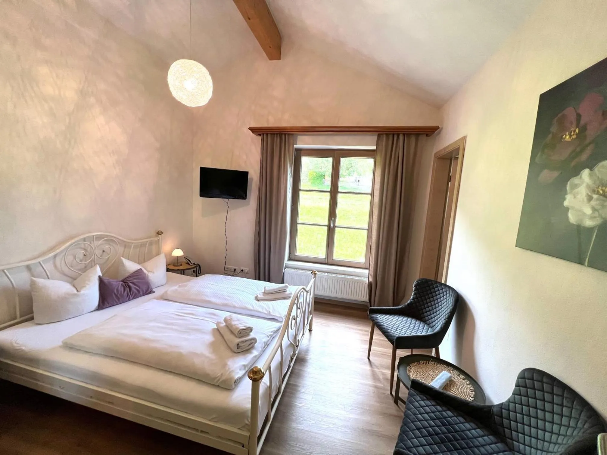 Bedroom, Bed in Hotel Fischer am See