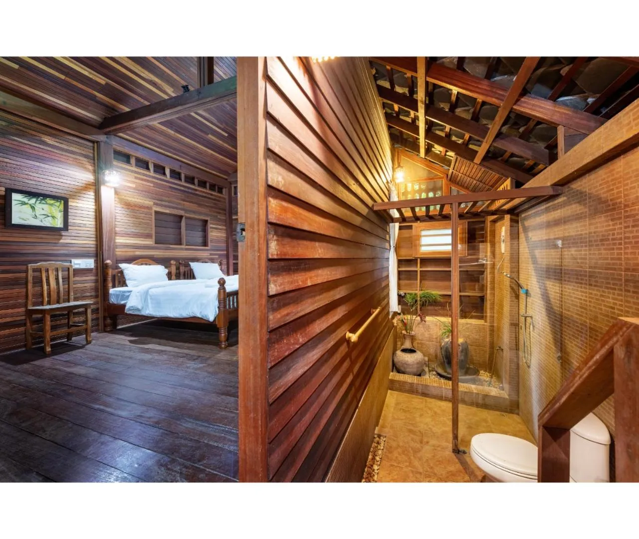 Bathroom, Bed in Mac Garden Resort