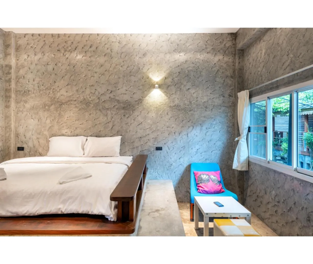 View (from property/room), Bed in Mac Garden Resort