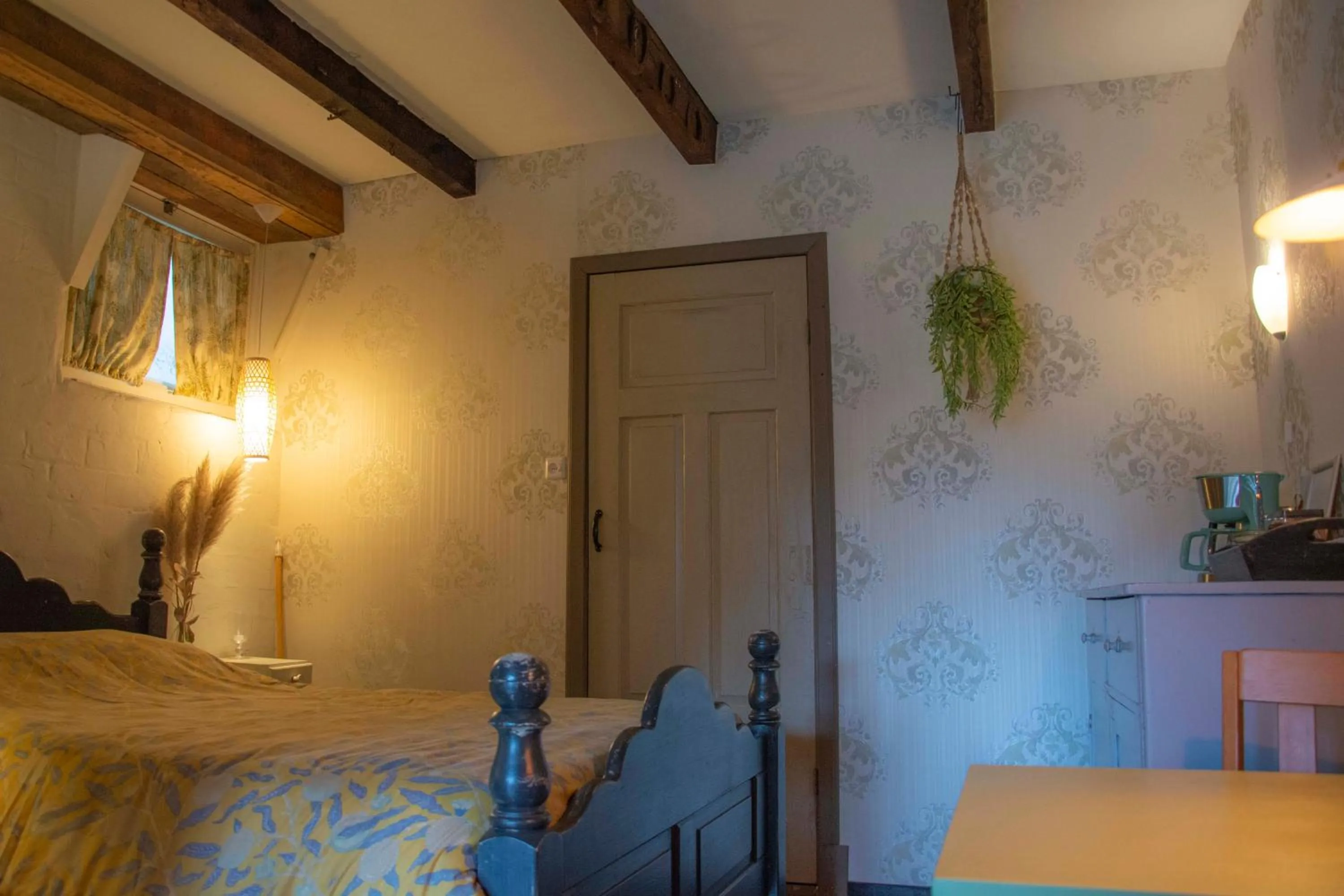 Bed in Smederij Texel