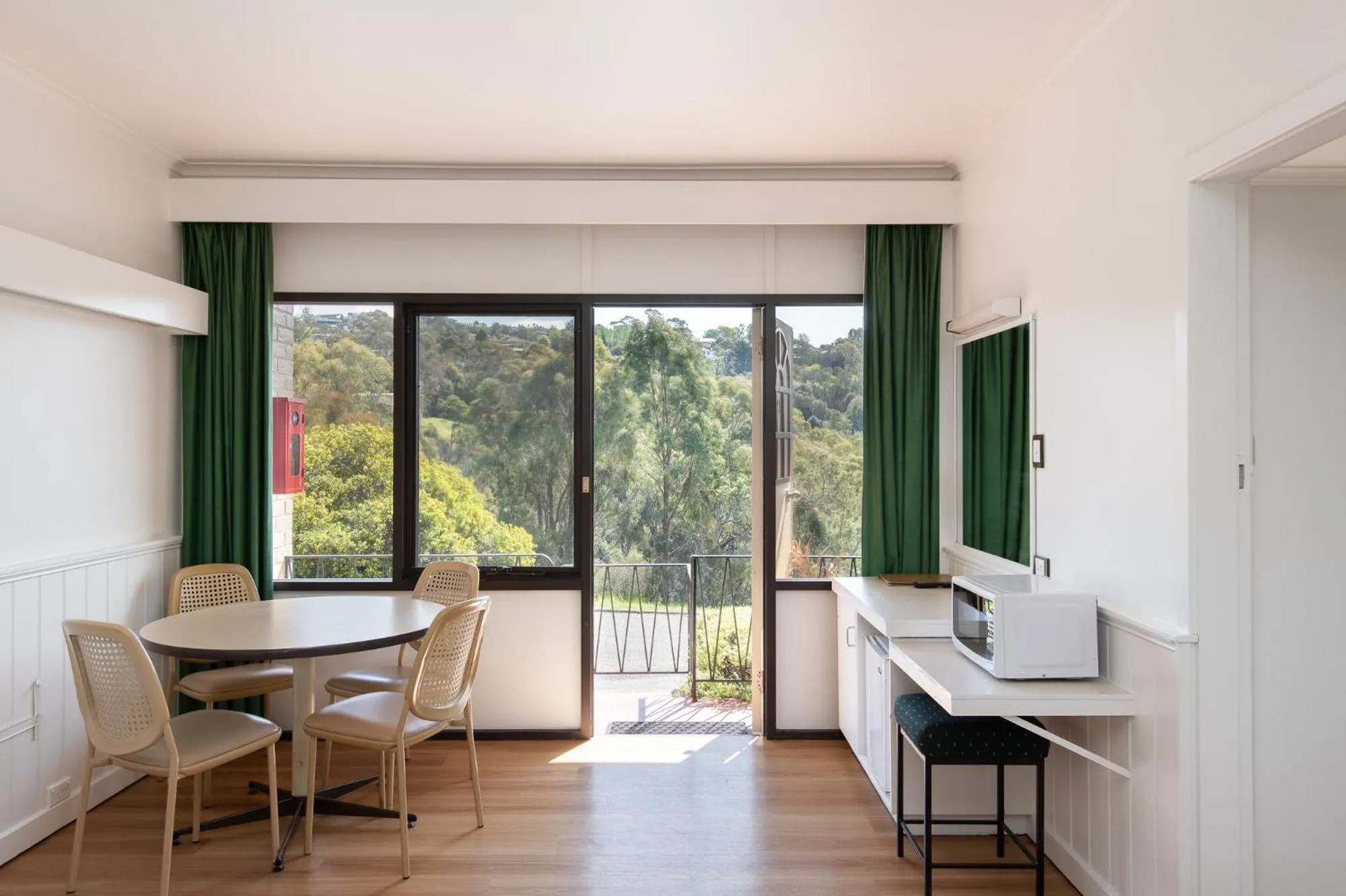 Village Family Motor Inn