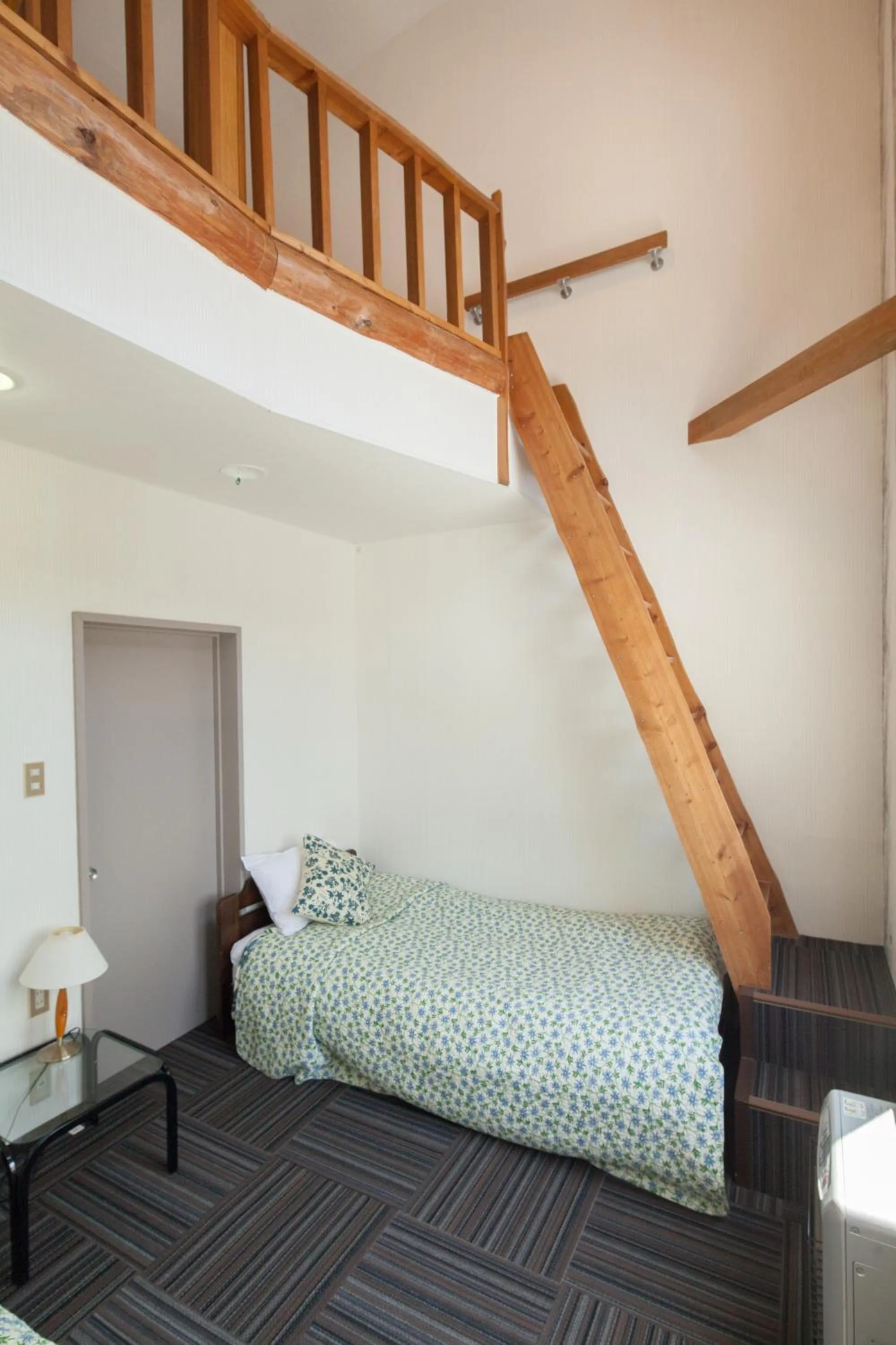 Bedroom, Bed in Pension Fryingpan