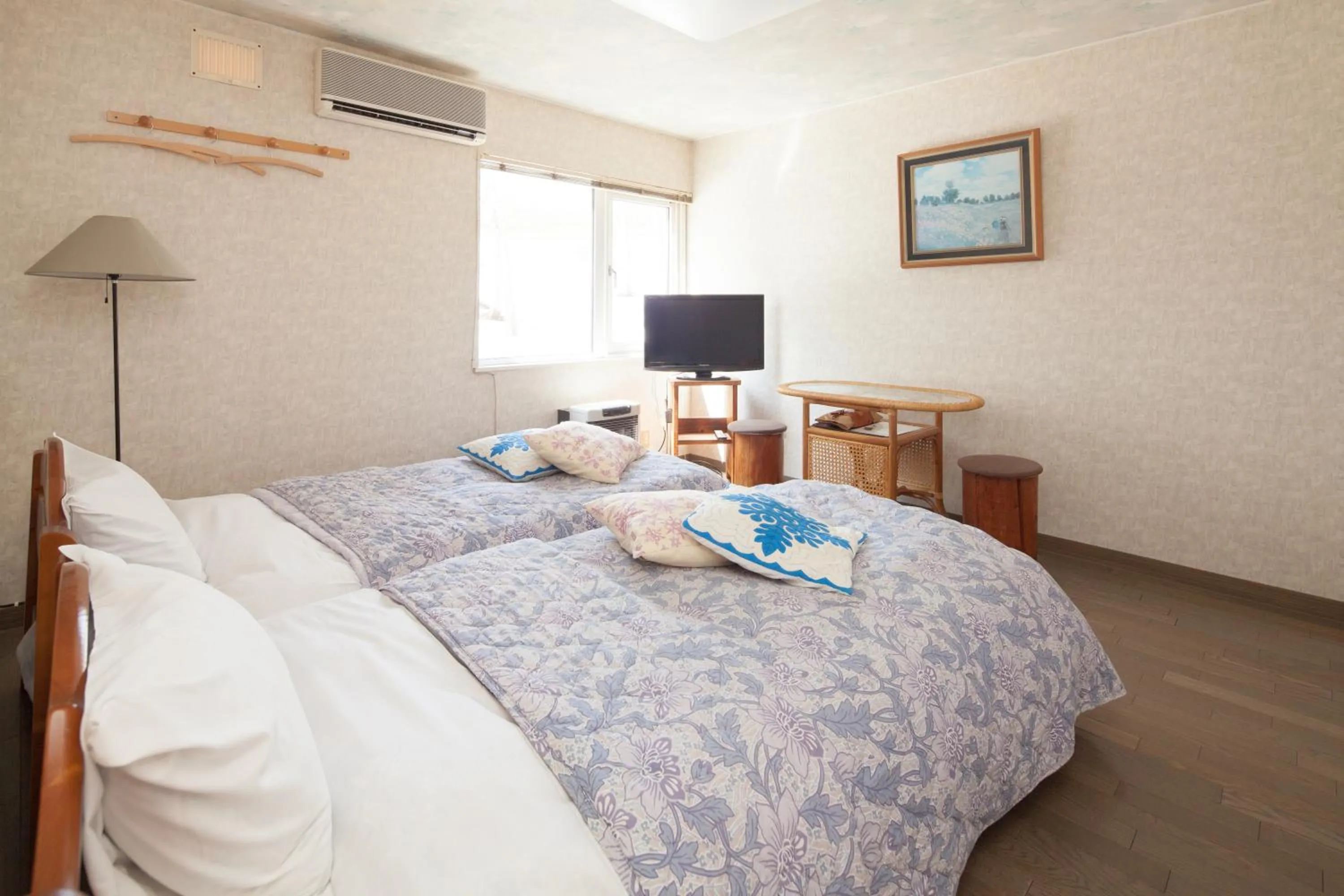 Bedroom, Bed in Pension Fryingpan