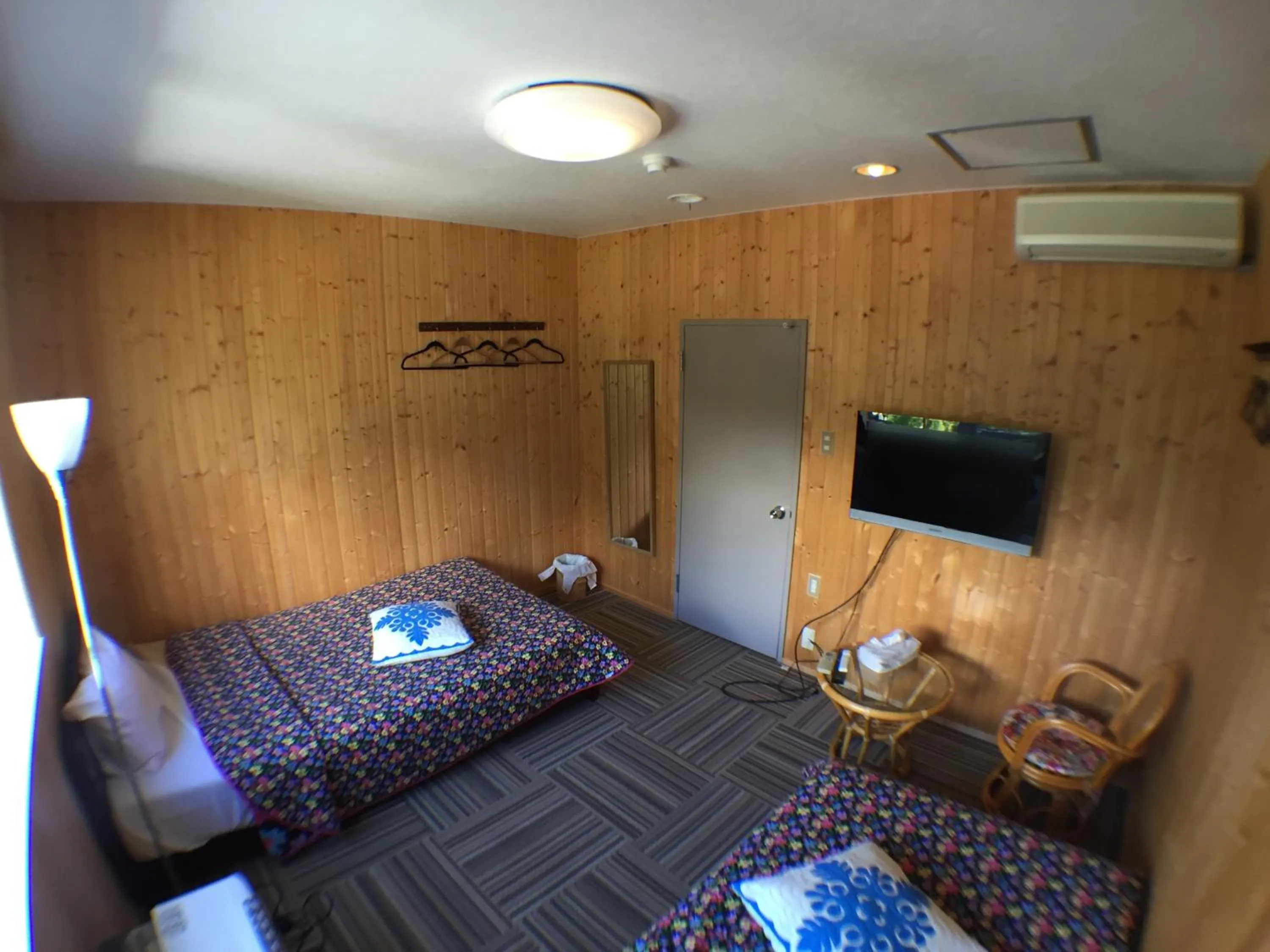 Bed in Pension Fryingpan