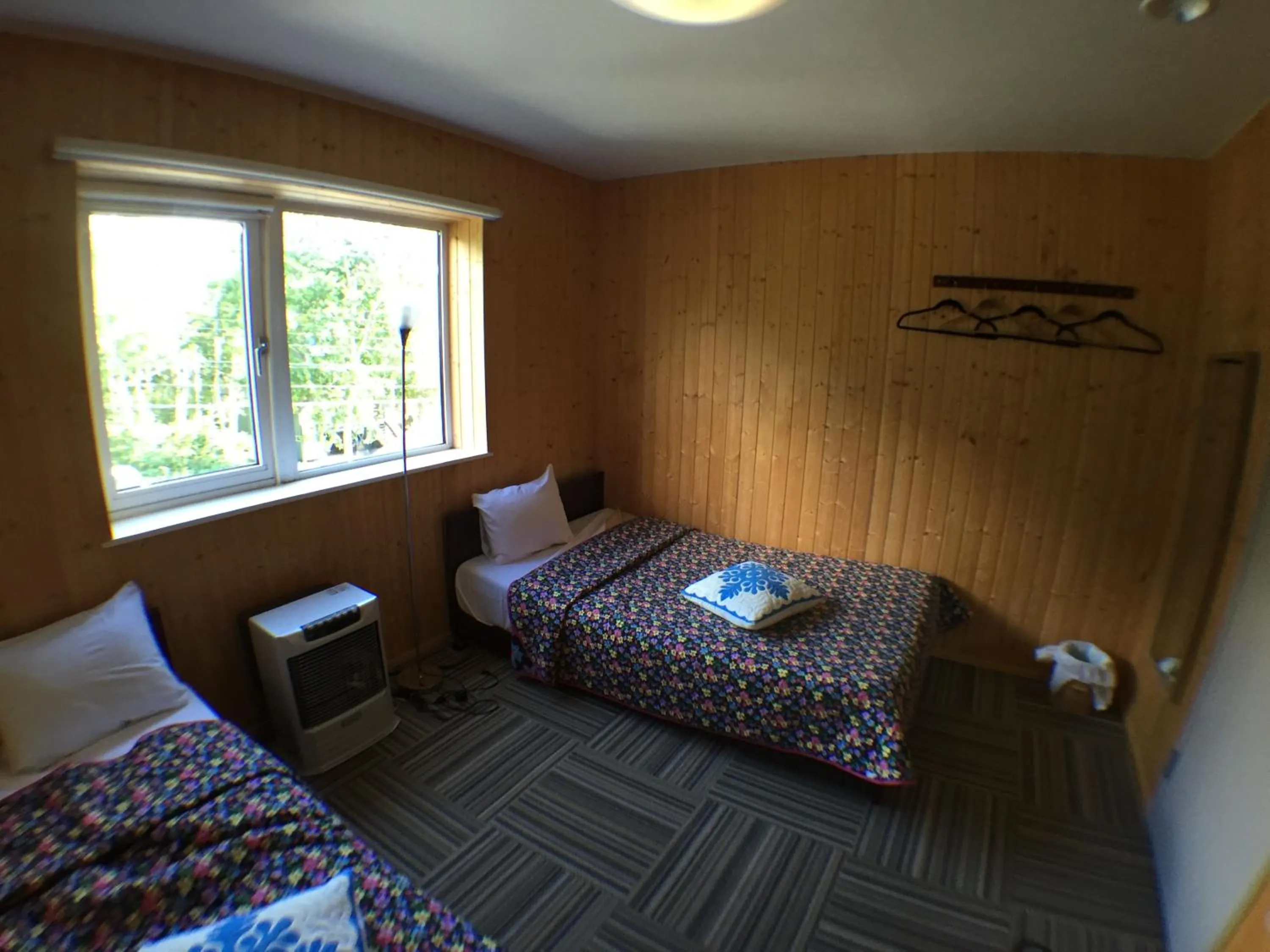 Bed in Pension Fryingpan