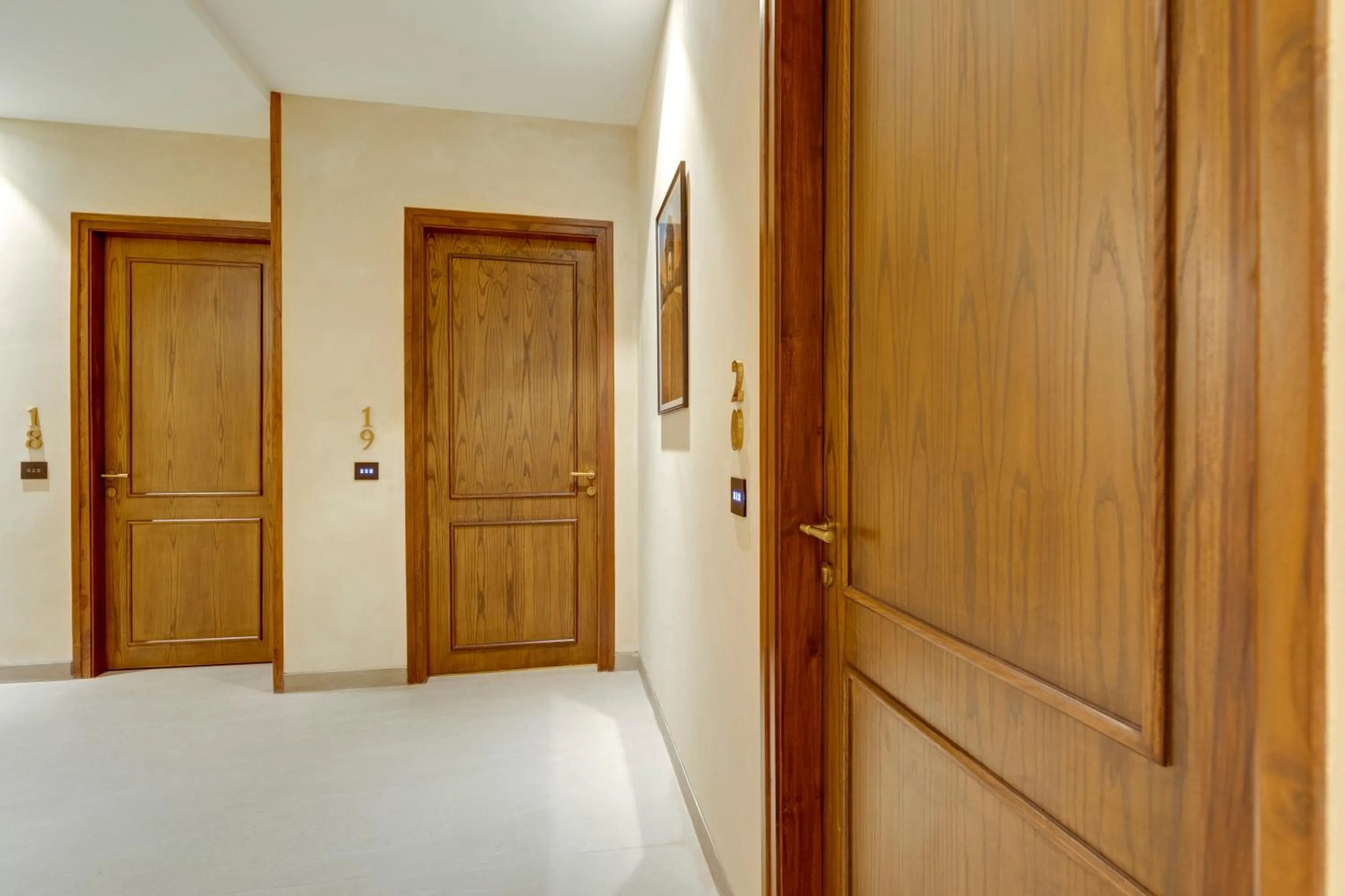 Lobby or reception, Bed in The Manor - New Delhi